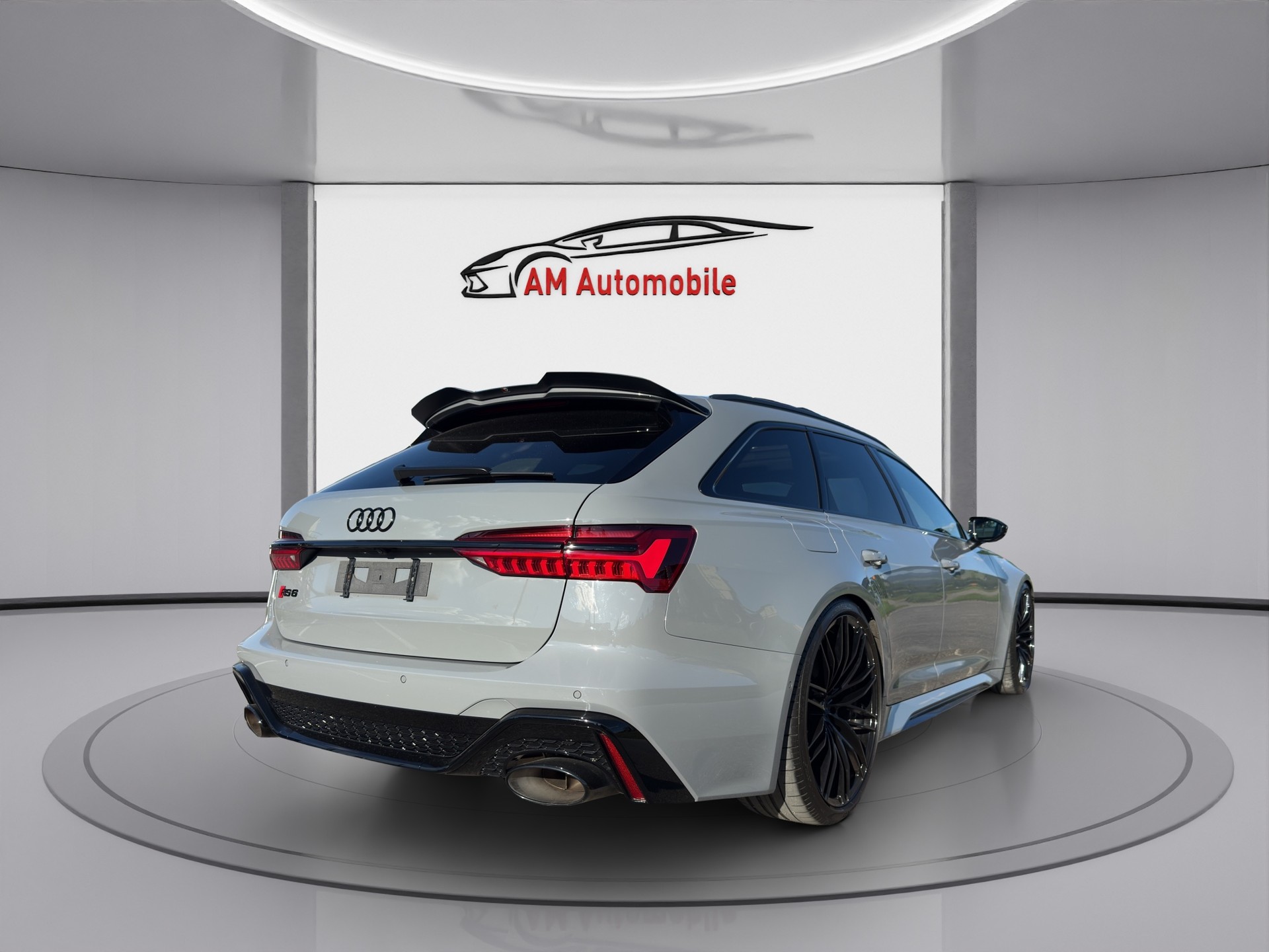 AUDI RS6 Avant 4.0 TFSI V8 quattro-image-4