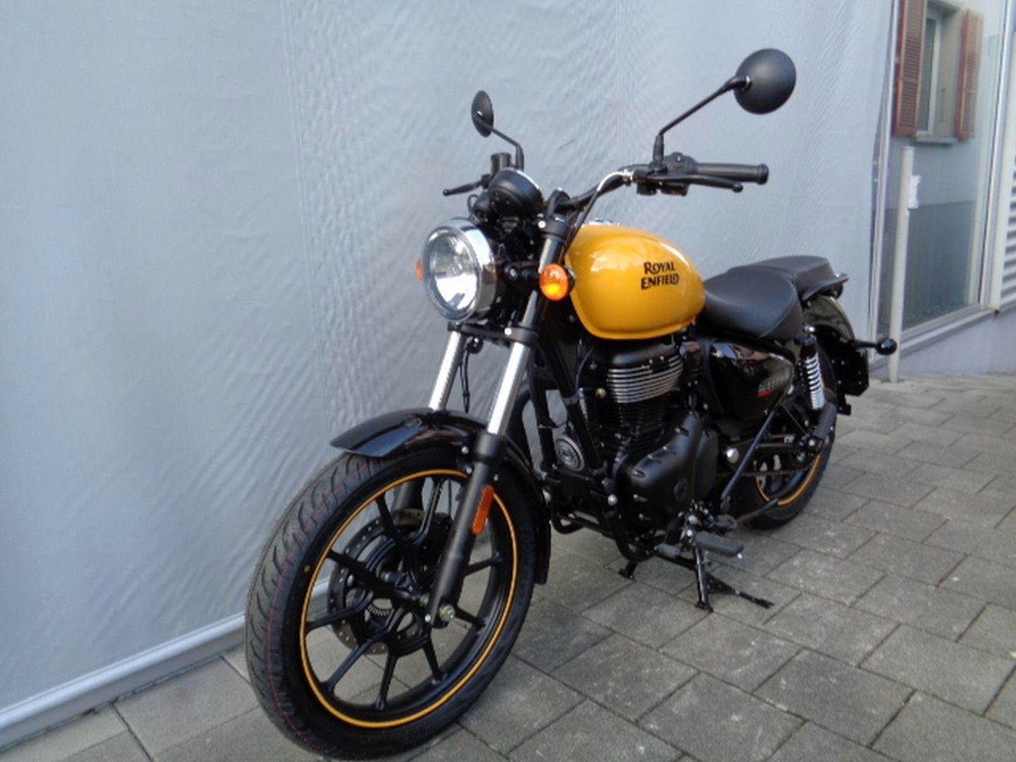 ROYAL ENFIELD METEOR FIREBALL 350 E5