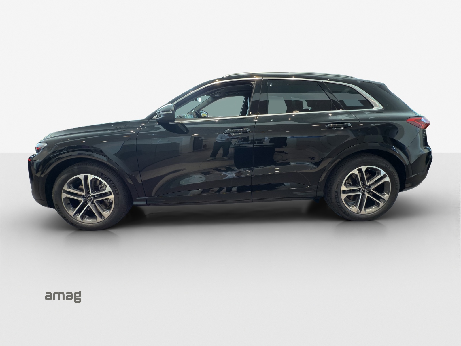 AUDI Q5 TDI quattro 150 kW S-tronic-image-1