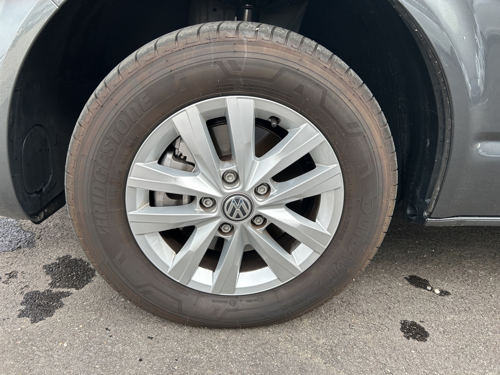 VW T6.1 Caravelle 2.0 TDI Comfortline Liberty DSG AHK, 9-Plätzer-image-15