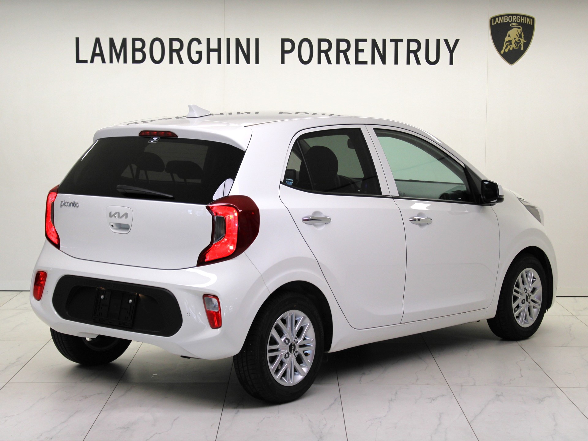 KIA Picanto 1.2 CVVT Style AMT-image-2
