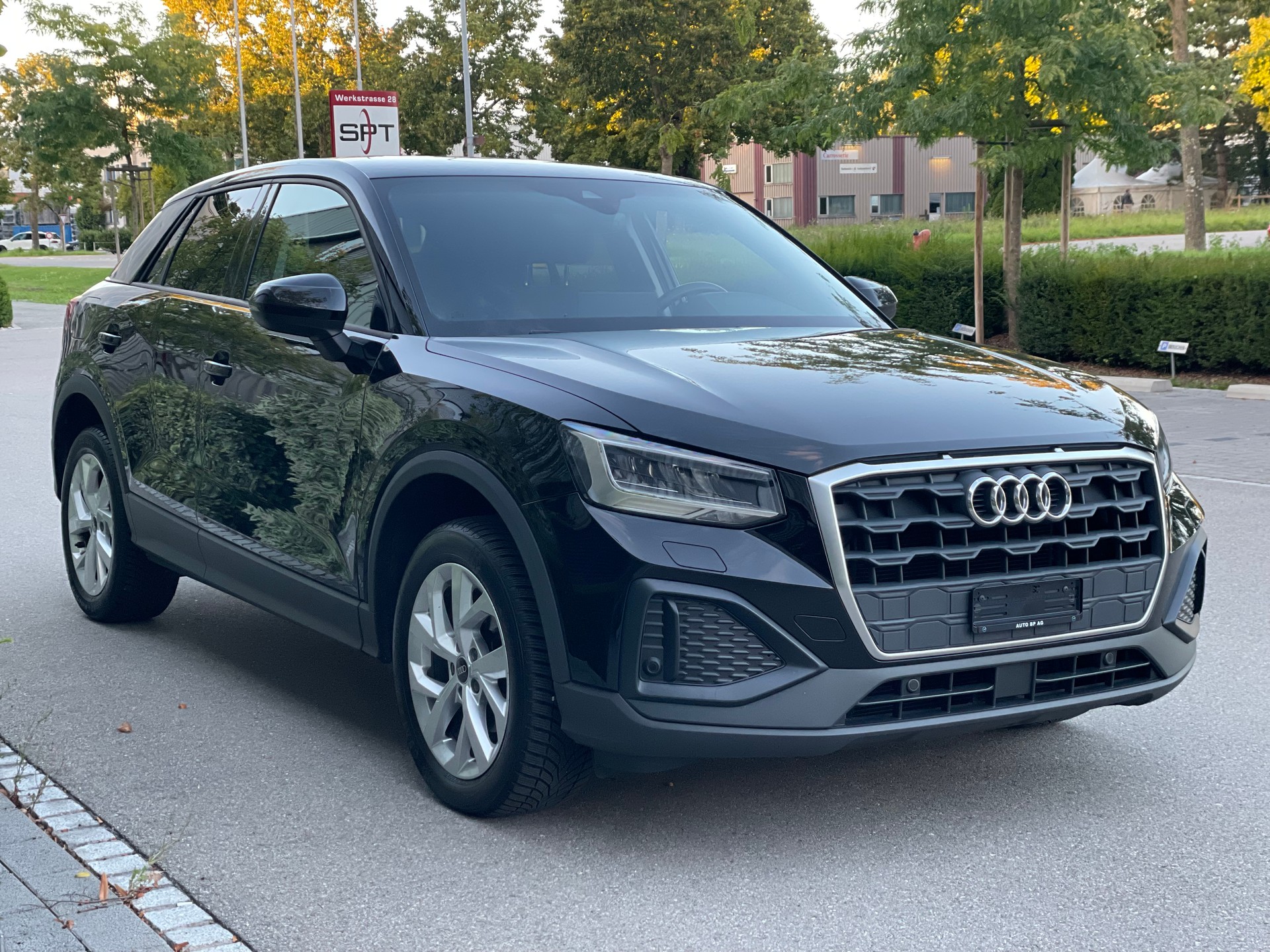 AUDI Q2 35 TFSI S-tronic-image-3