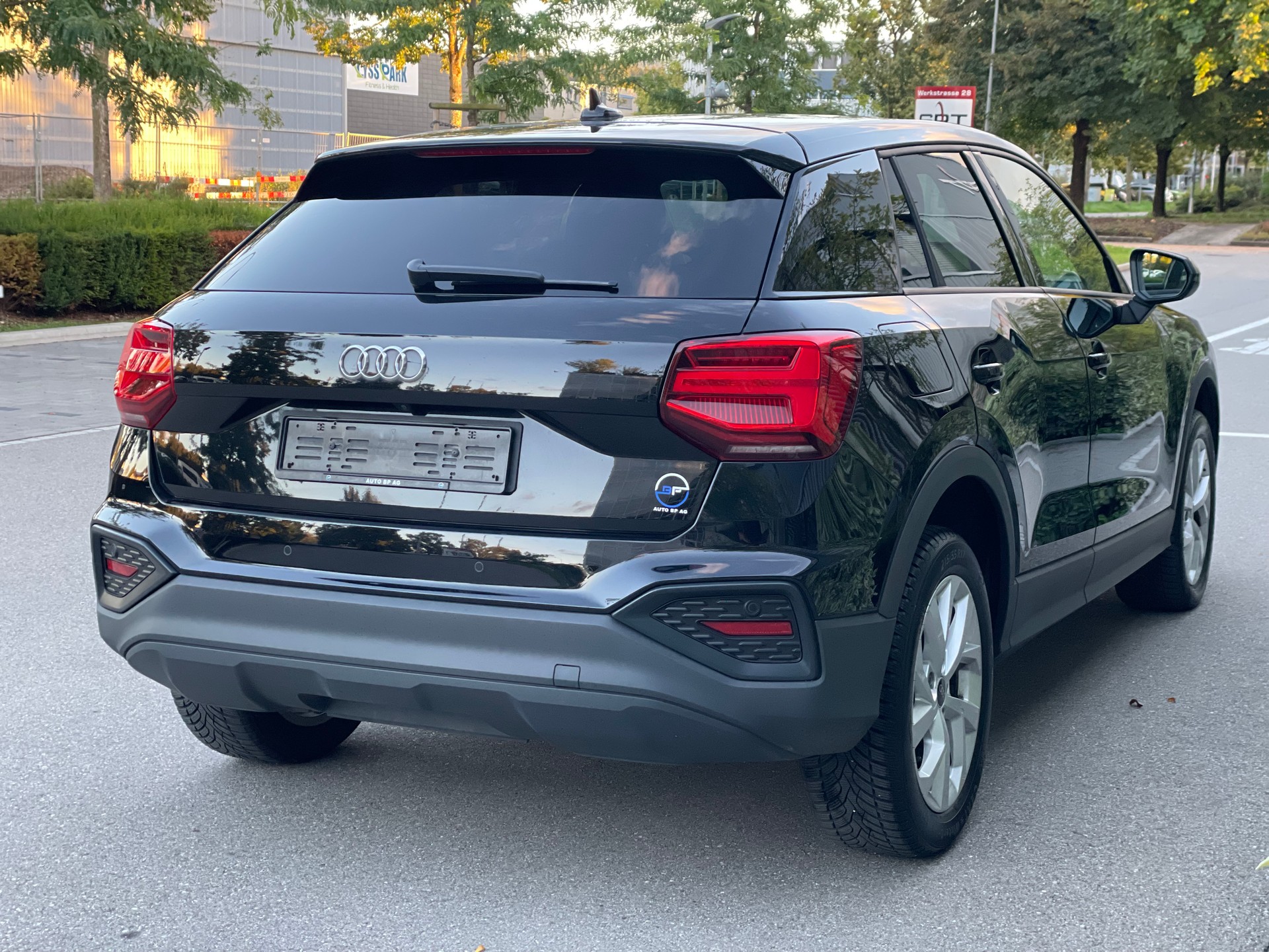 AUDI Q2 35 TFSI S-tronic-image-4