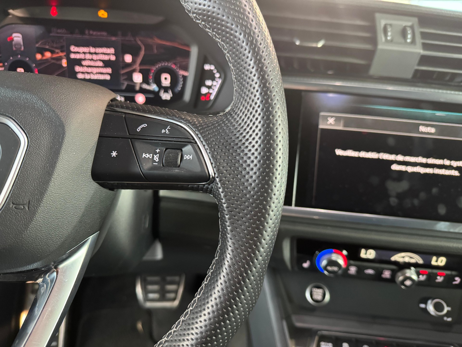 AUDI Q3 Sportback 35 TFSI S line Attraction S-tronic-image-7