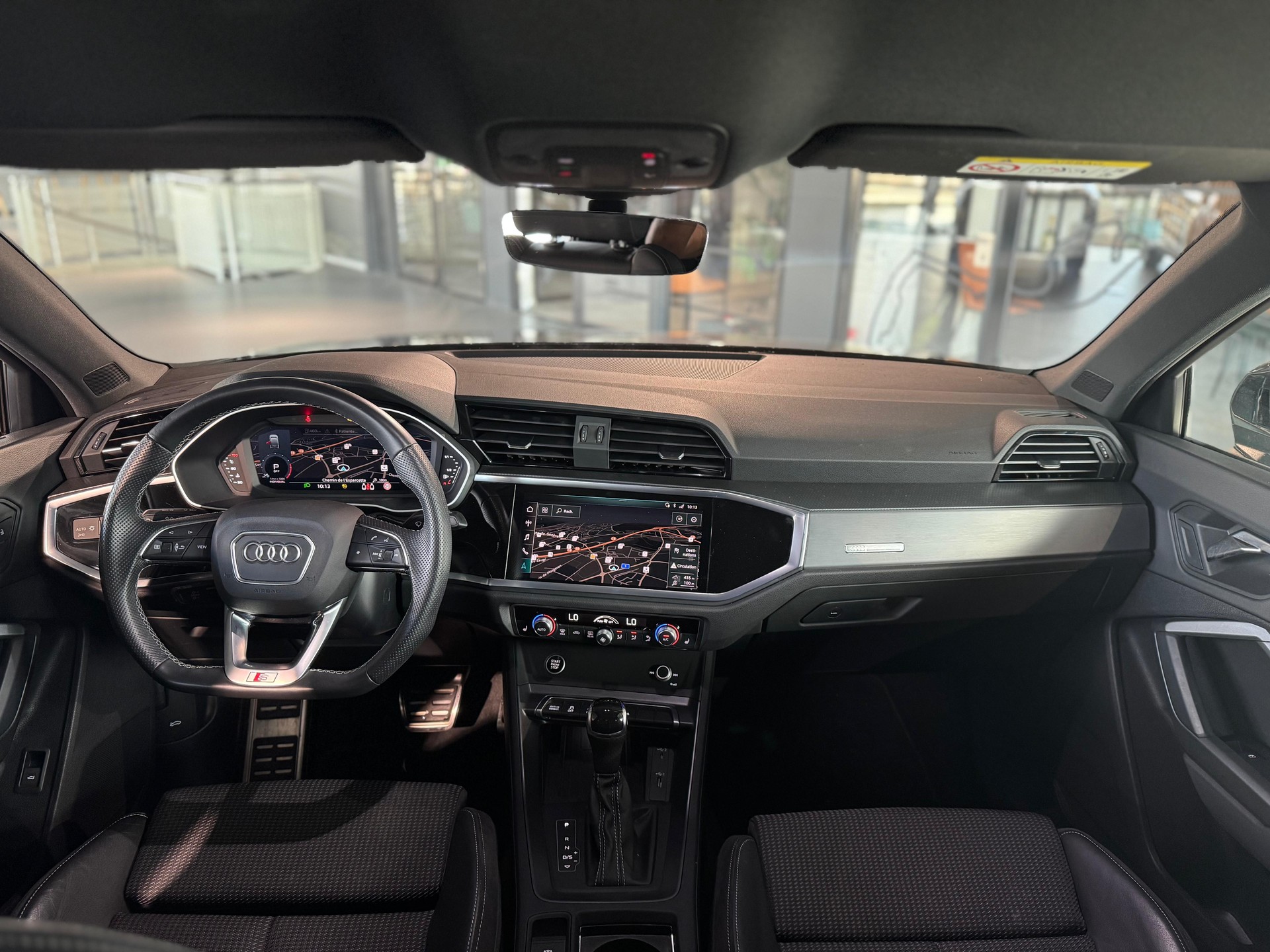 AUDI Q3 Sportback 35 TFSI S line Attraction S-tronic-image-4