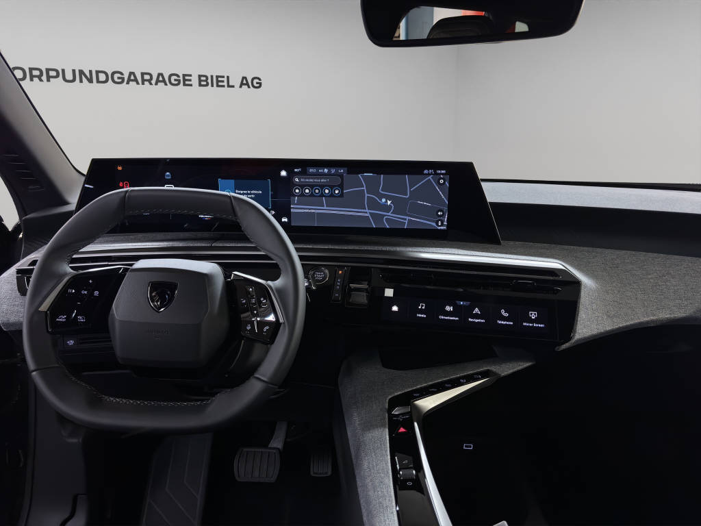 PEUGEOT 5008 1.2 Hybrid Allure Premium-image-7