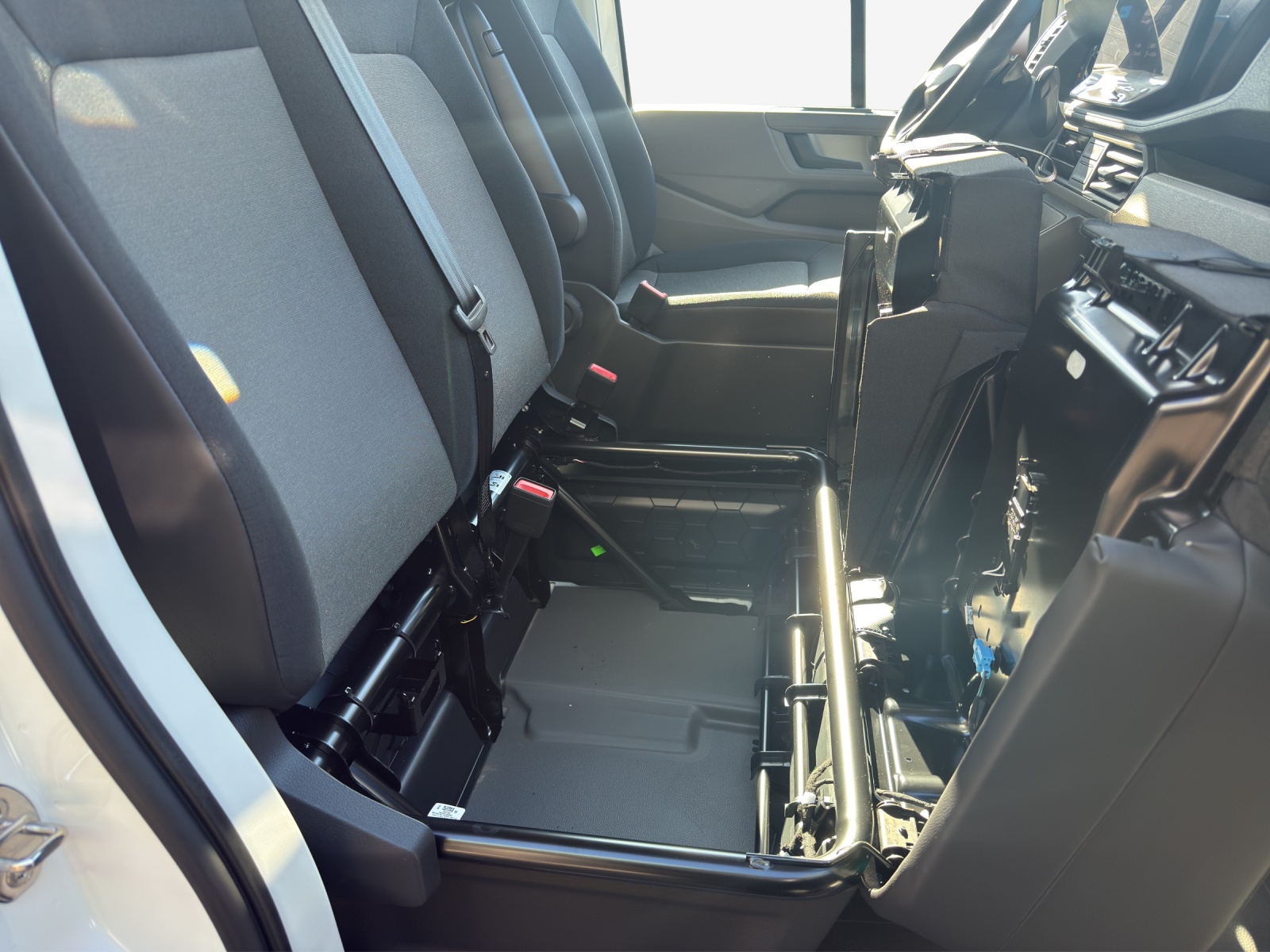VW Crafter 35 2.0 BiTDI Champ. HD L3 Kipp/Prit./Kof.+Heb. RWD A-image-9