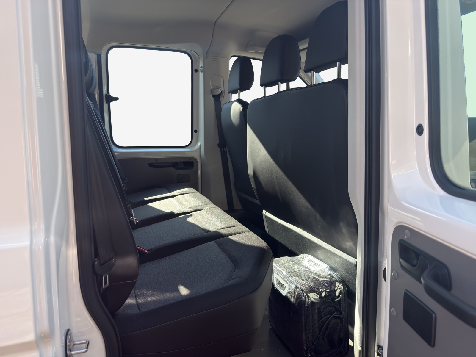 VW Crafter 35 2.0 BiTDI Champ. HD L3 Kipp/Prit./Kof.+Heb. RWD A-image-11