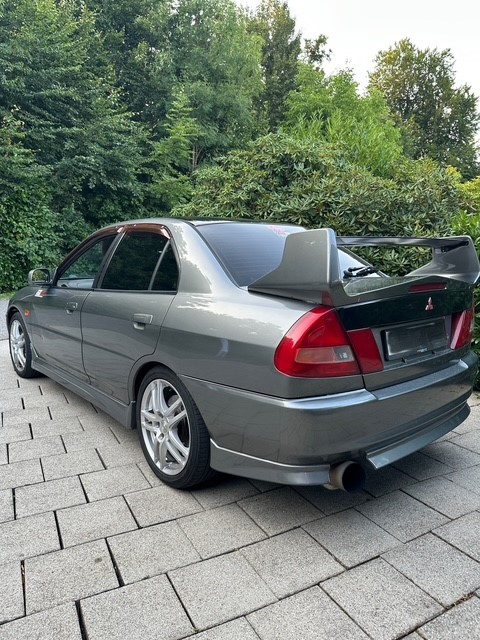 MITSUBISHI Lancer Evo 4-image-4