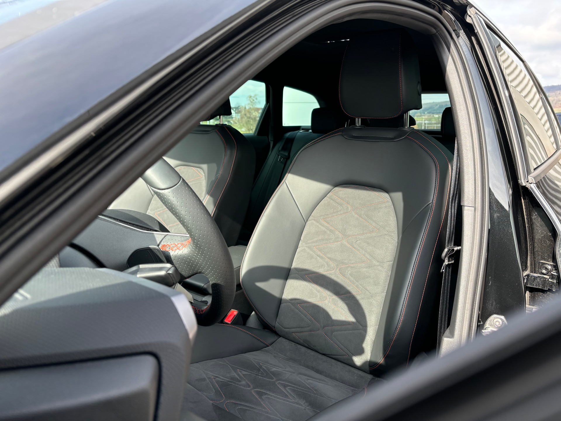 SEAT Leon ST 1.4 eHybrid FR DSG-image-3