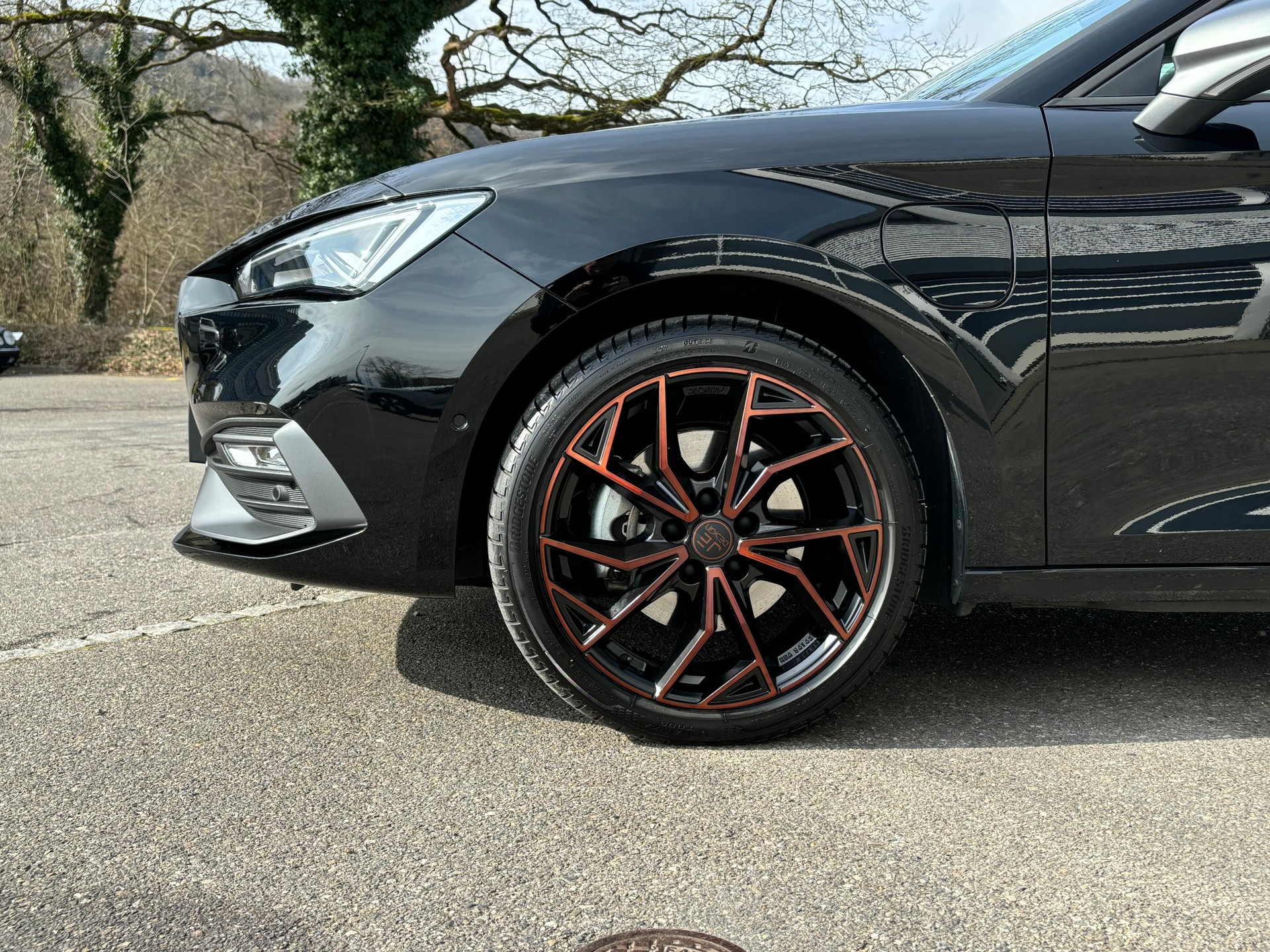 SEAT Leon ST 1.4 eHybrid FR DSG-image-1