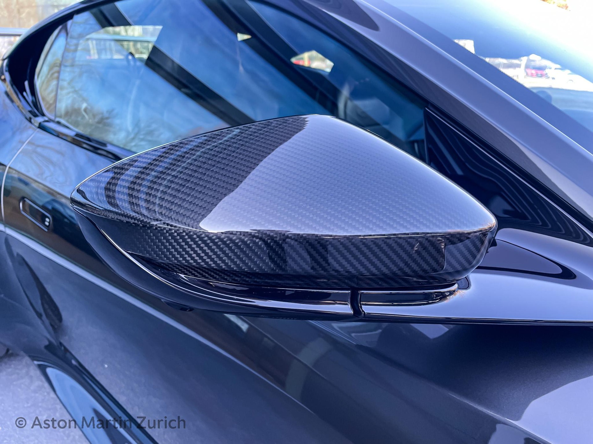 ASTON MARTIN DBS Superleggera Coupé 5.2 V12 Bi-Turbo-image-8