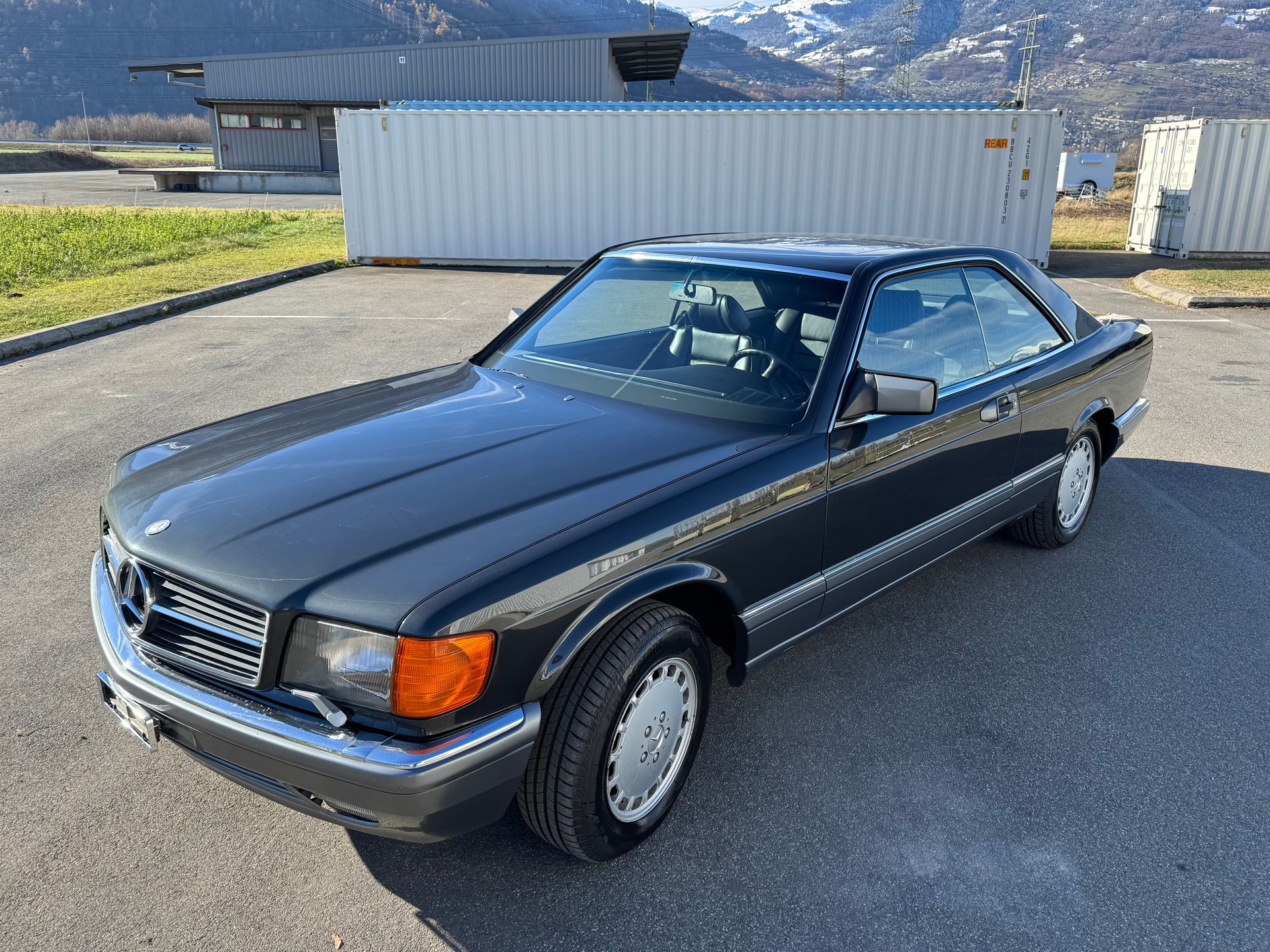 MERCEDES-BENZ 560 SEC Automatic-image-0