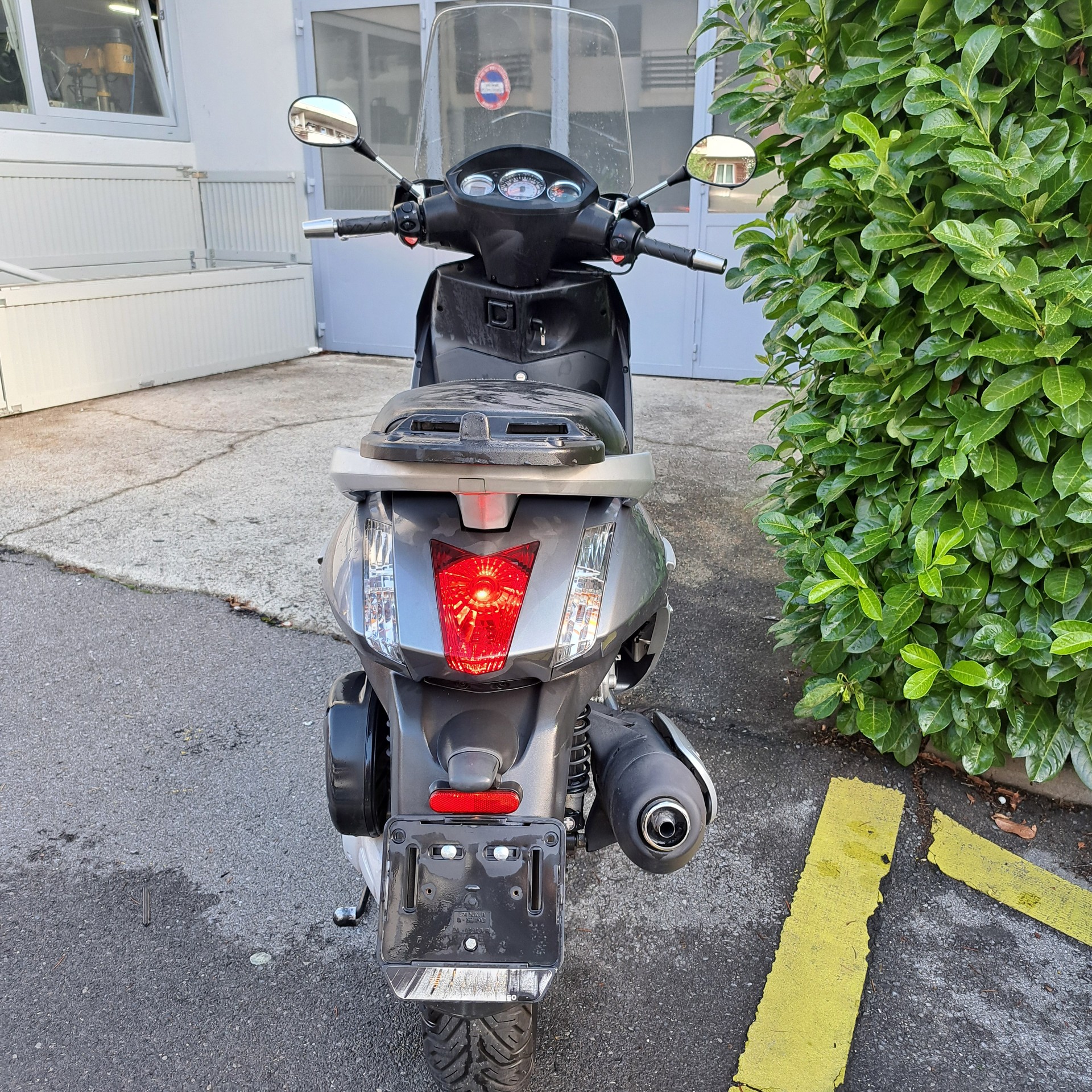 PEUGEOT Geopolis 250 Premium-image-1