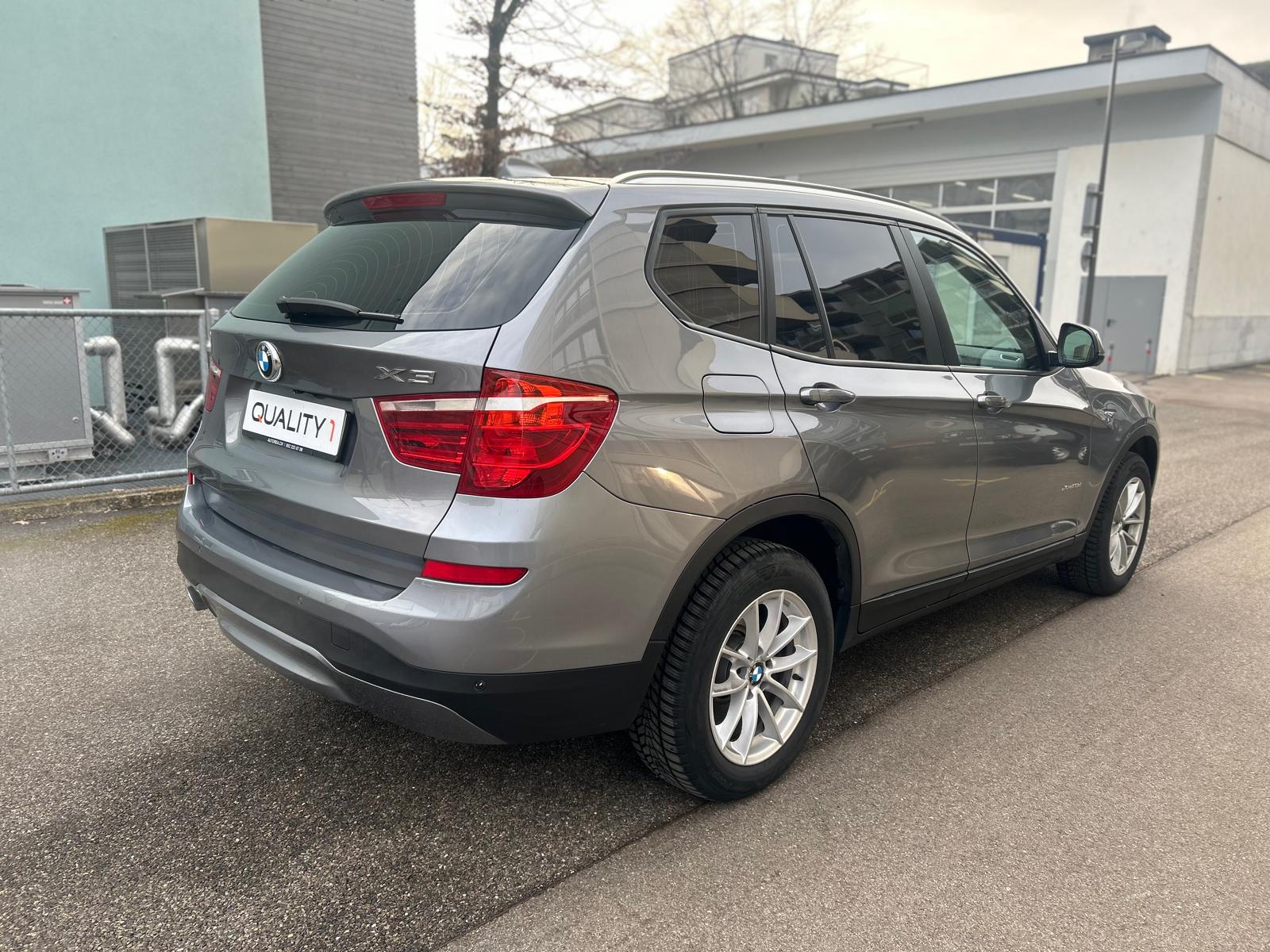 BMW X3 xDrive 20d Steptronic-showroom-element-2