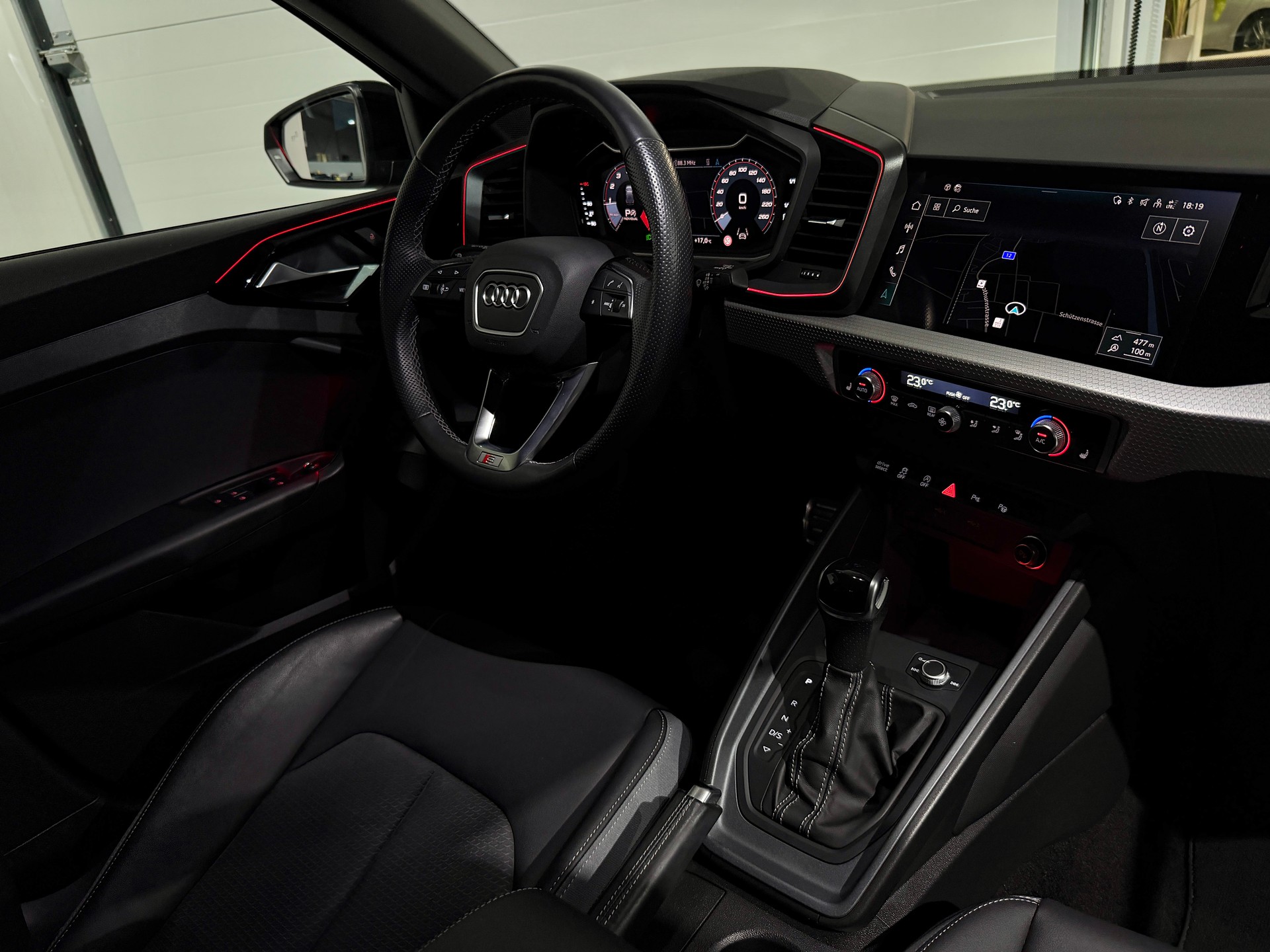 AUDI A1 Sportback 40 TFSI S Line S-tronic (CH)-image-7