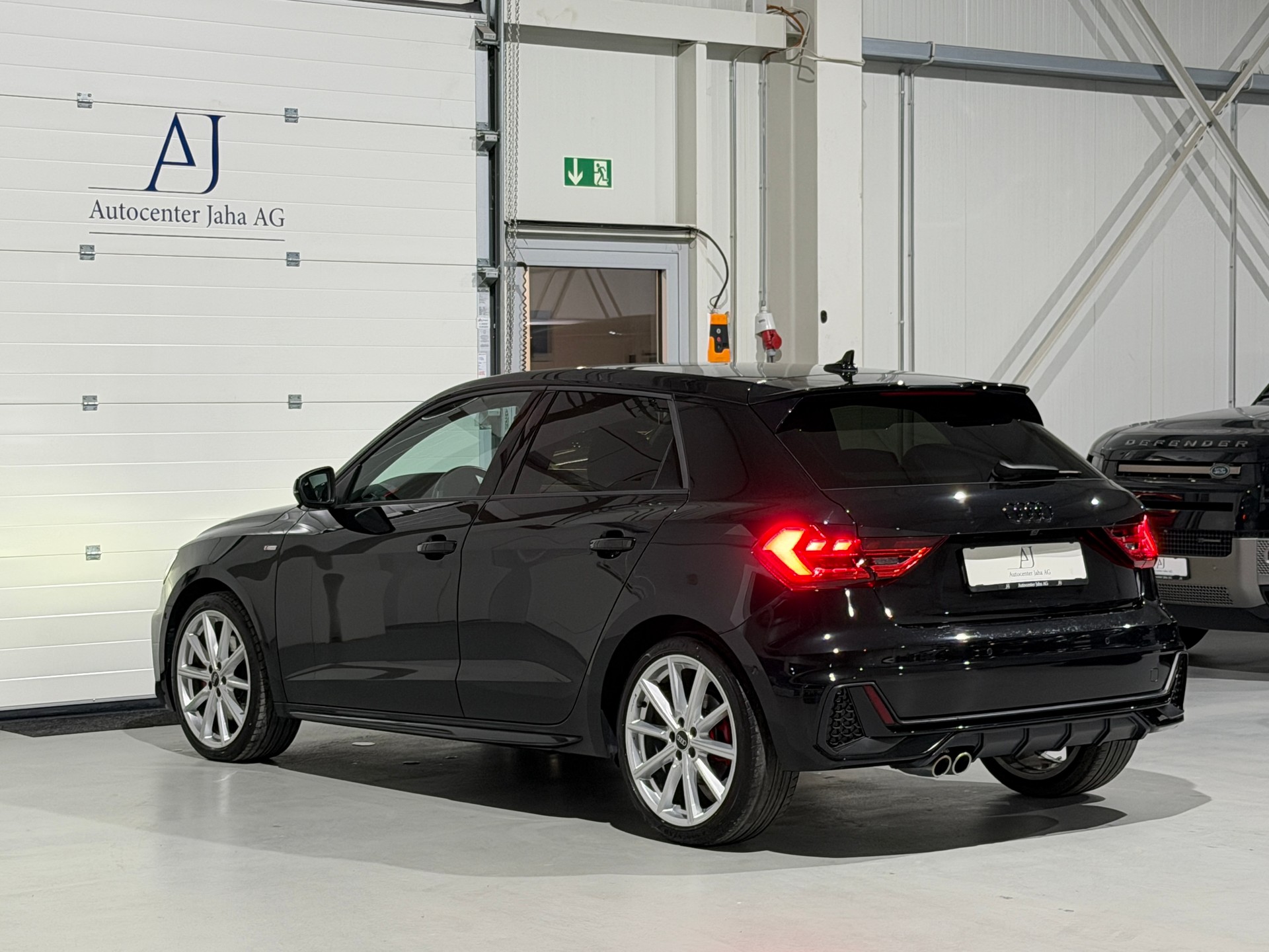 AUDI A1 Sportback 40 TFSI S Line S-tronic (CH)-image-16