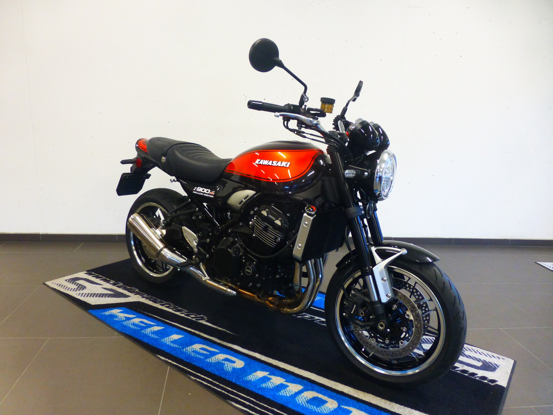 KAWASAKI Z 900 RS-image-15