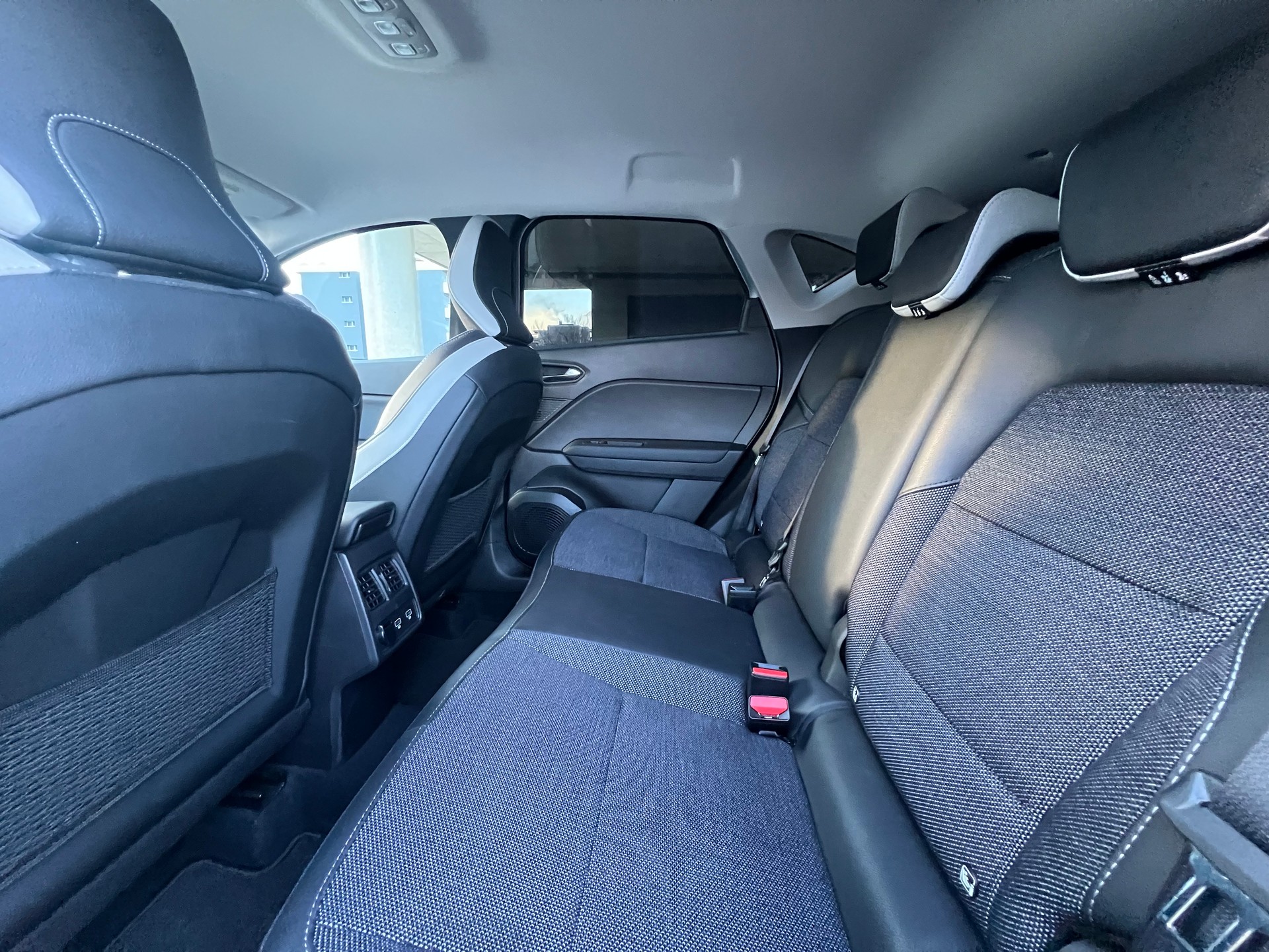 RENAULT Captur 1.3 TCe EDC Intens EDC-image-8