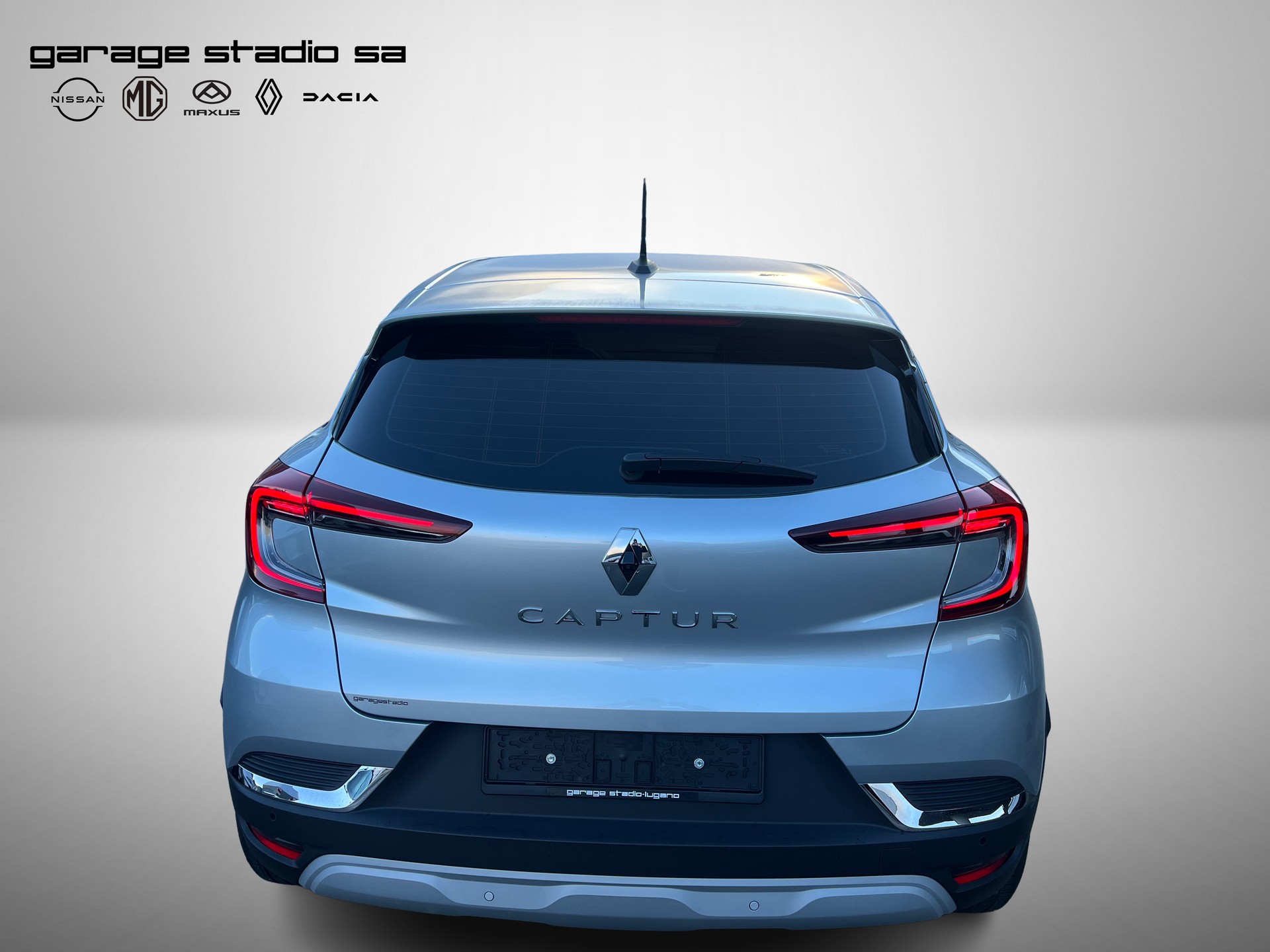 RENAULT Captur 1.3 TCe EDC Intens EDC-image-1