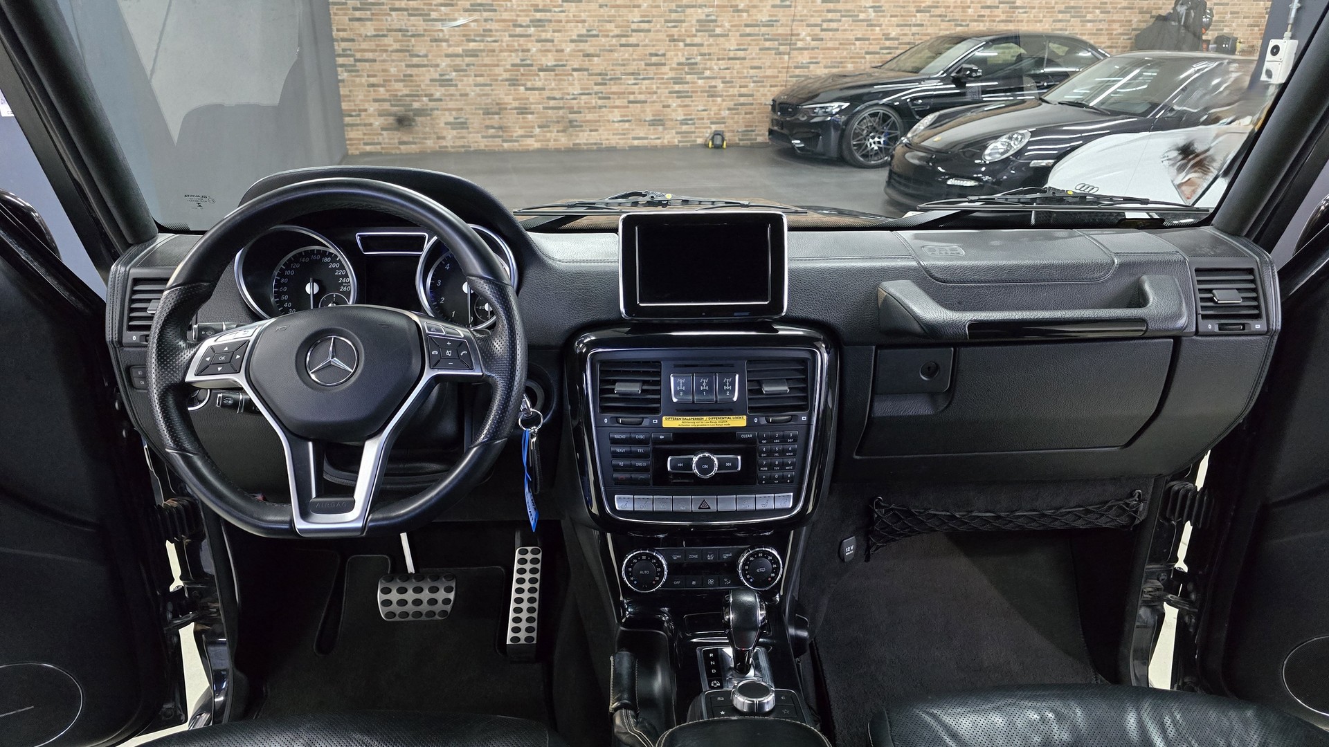 MERCEDES-BENZ G 500 7G-Tronic-image-25