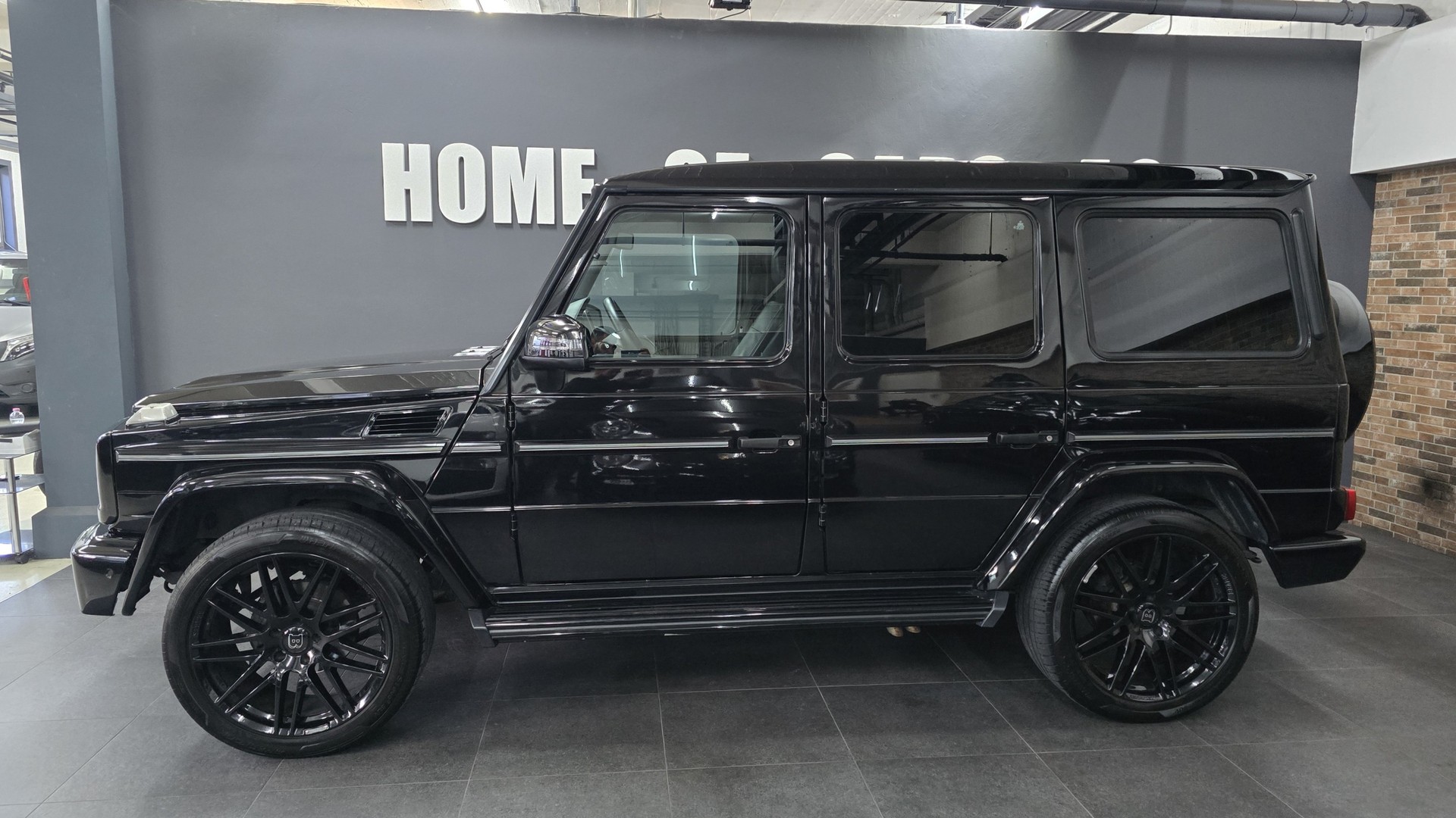 MERCEDES-BENZ G 500 7G-Tronic-image-4