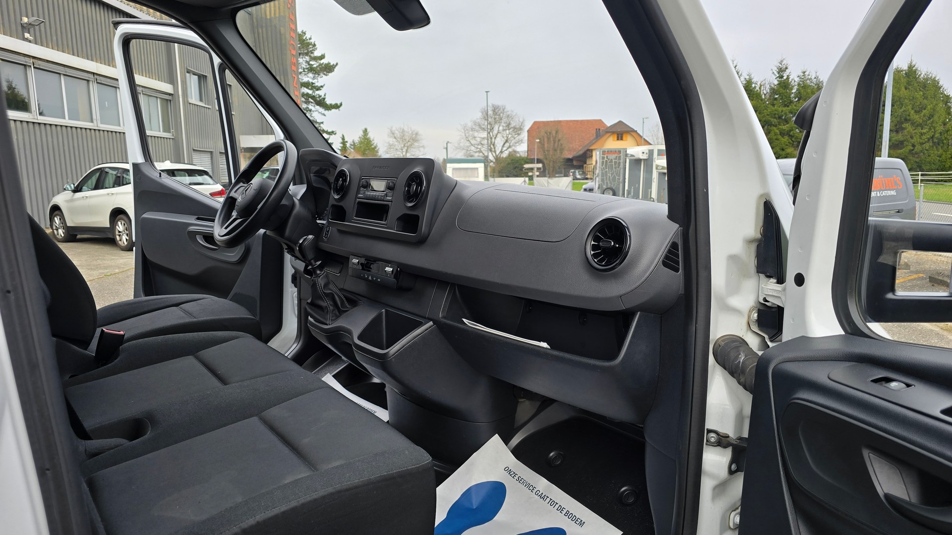 MERCEDES-BENZ Sprinter 314 CDI Lang Kasten mit Hebebühne inkl. Anhänger mit Durchladesystem-image-21