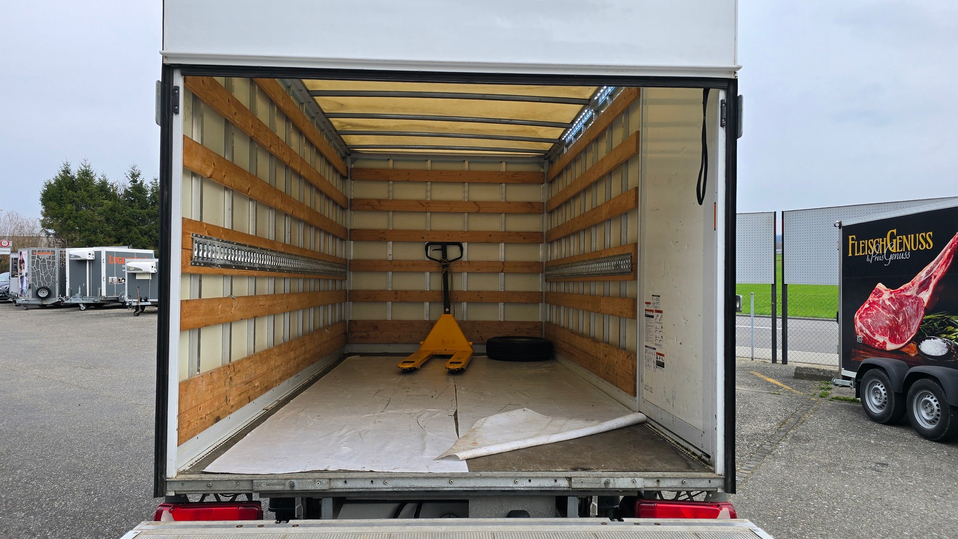 MERCEDES-BENZ Sprinter 314 CDI Lang Kasten mit Hebebühne inkl. Anhänger mit Durchladesystem-image-6