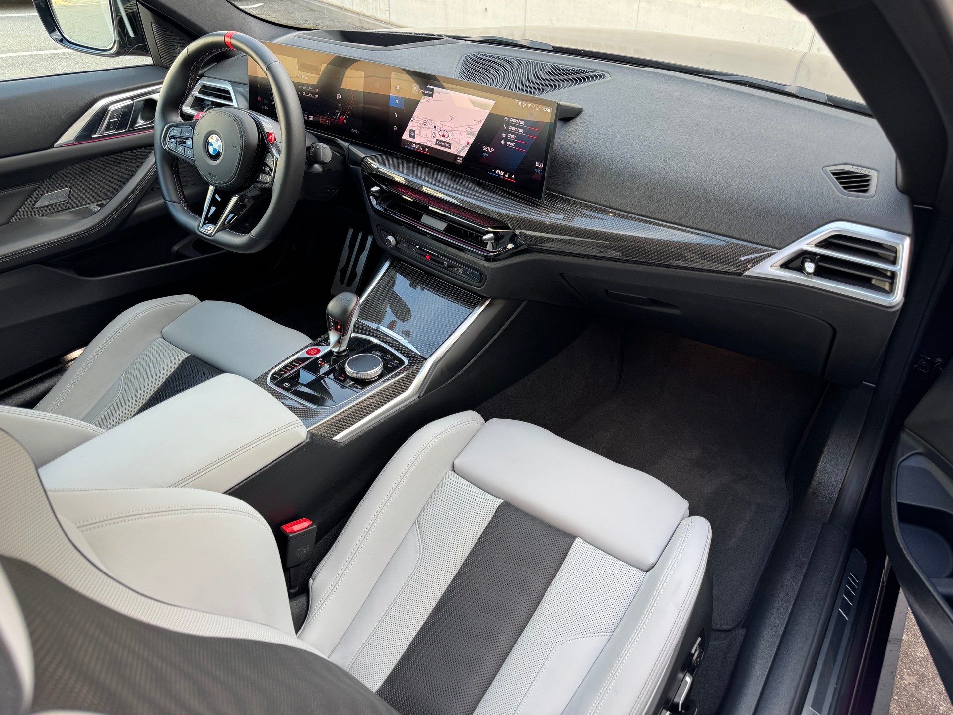 BMW M4 Coupé Competition M xDrive-image-11
