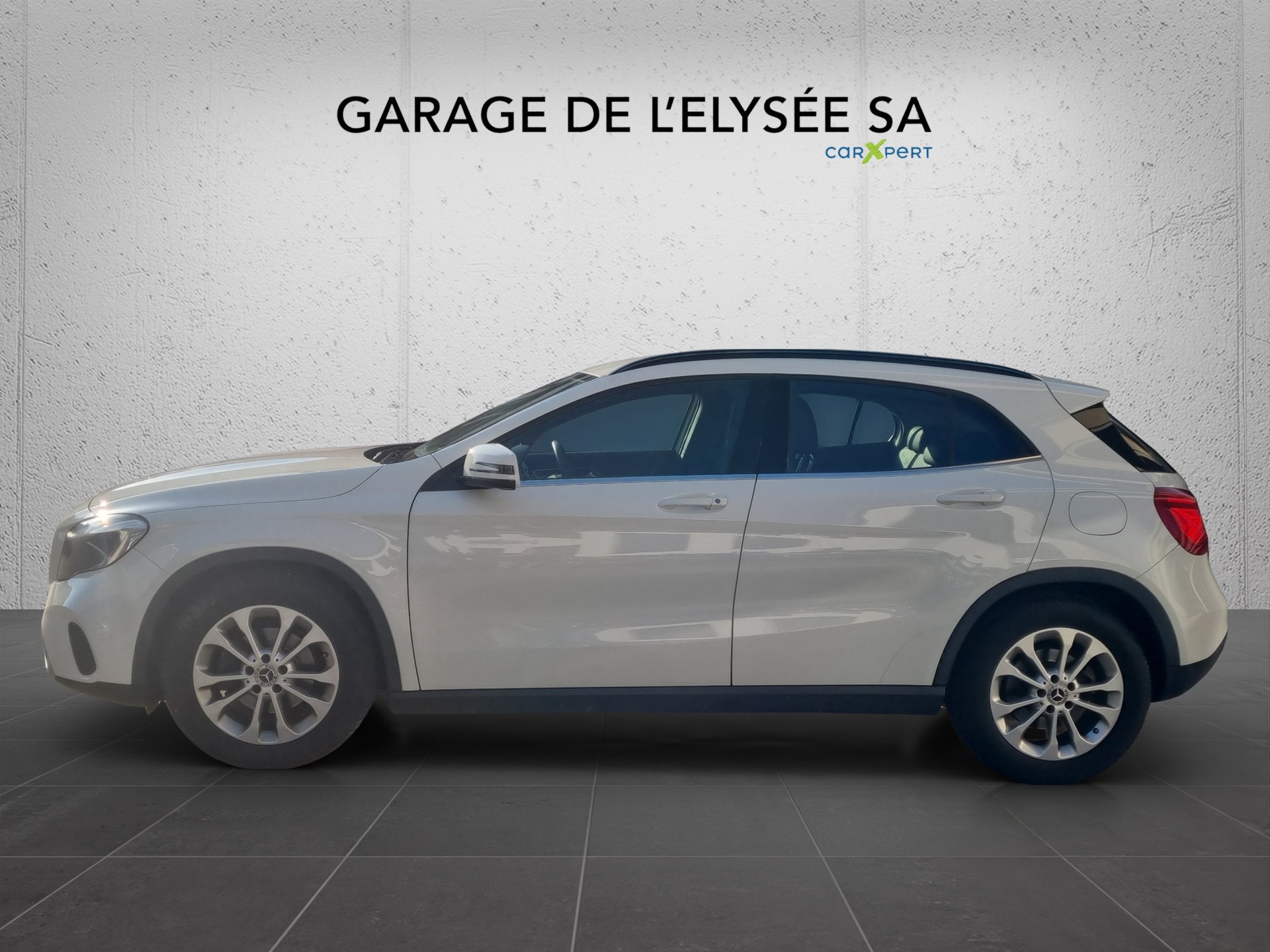 MERCEDES-BENZ GLA 200 CDI Swiss Star Edition 4Matic 7G-DCT-image-3