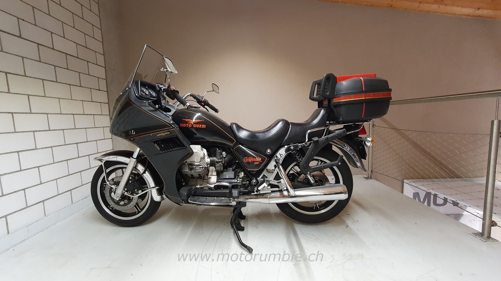 MOTO GUZZI CALIFORNIA 3-image-2