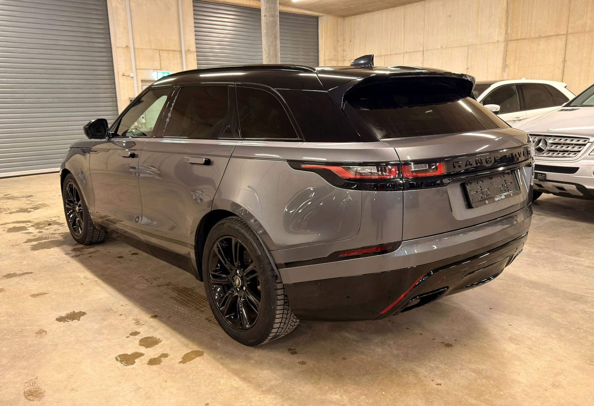 LAND ROVER Range Rover Velar R-Dynamic D 275 Automatic-image-6