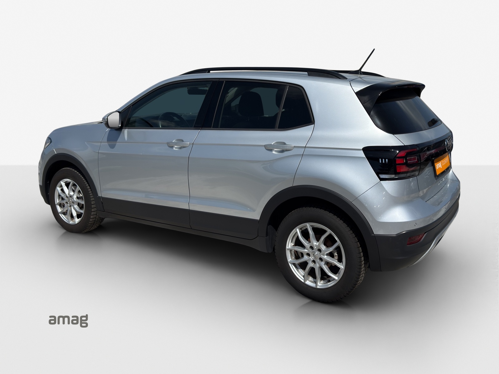 VW T-Cross 1.0 TSI Life Limited DSG-image-2