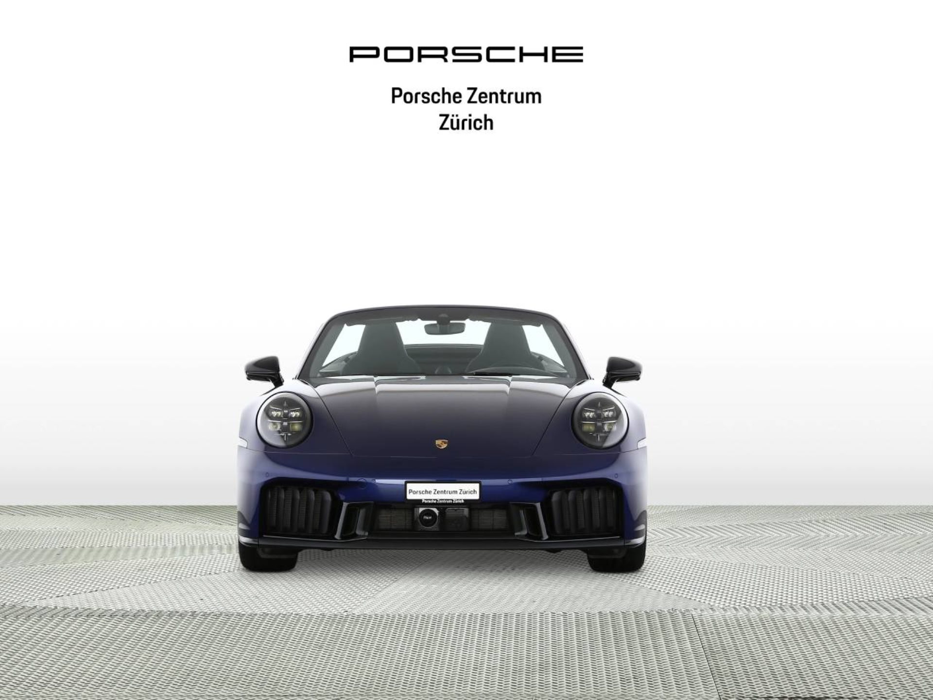 PORSCHE 911 Carrera GTS Cabriolet-image-7
