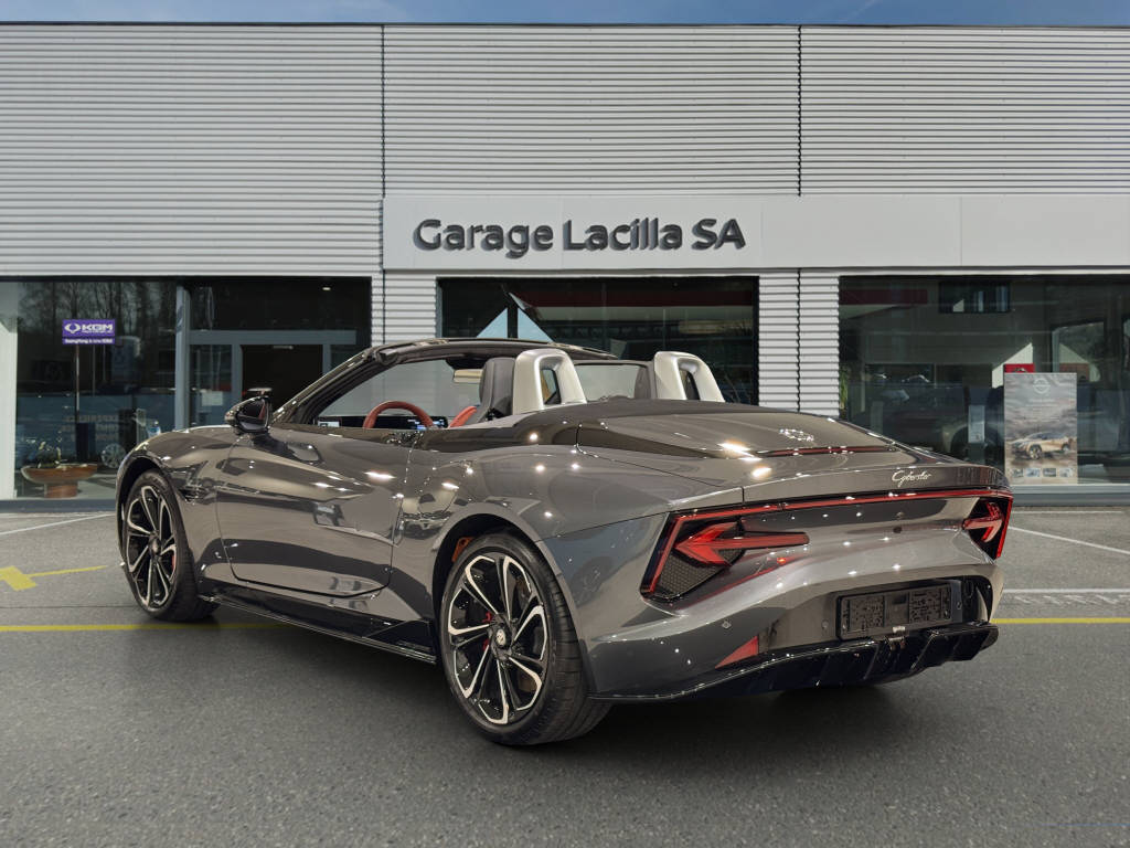 MG Cyberster 77kWh 4WD 510 ch-showroom-element-3