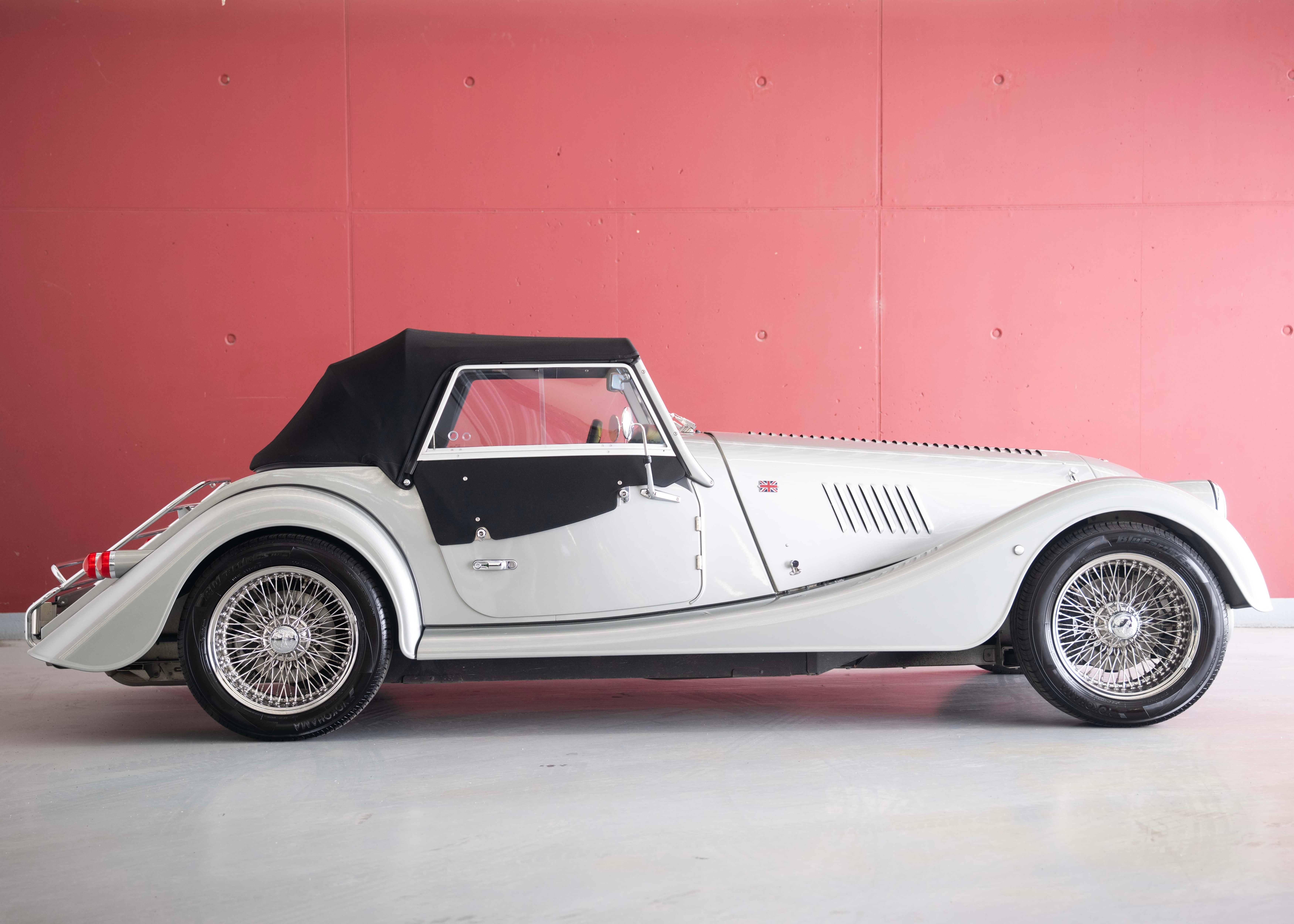 Image MORGAN 4-4 Plus Four 2.0 Automatic (Swiss car, 1st hand, Rolls-Royce paint, fantastic condition) - SOLD !