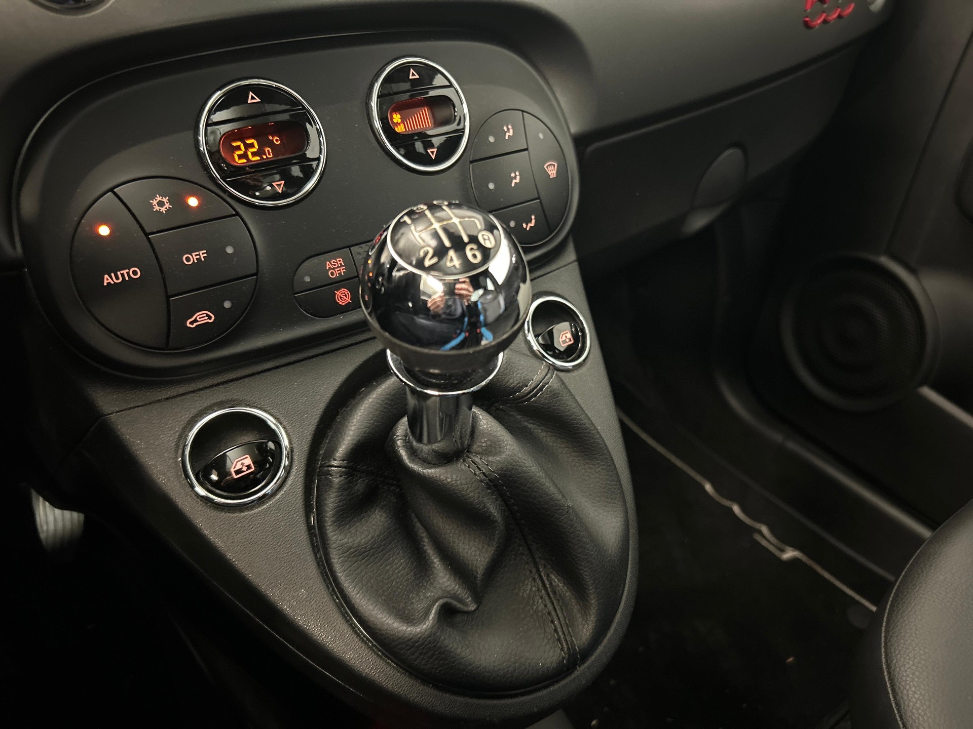 FIAT 500 0.9 T TwinAir 105 Mirror-image-12
