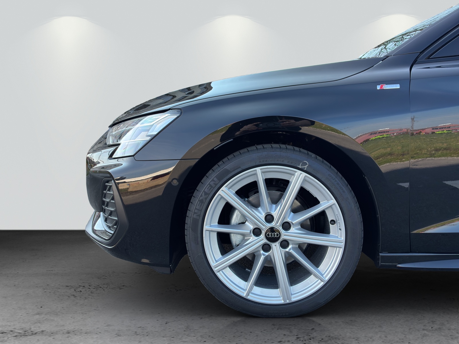 AUDI A3 Sportback TFSI 110 kW S line S tronic-image-10