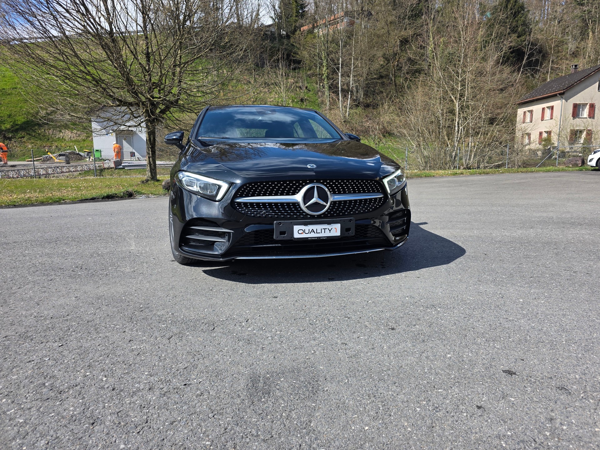 MERCEDES-BENZ A 200 AMG Line 7G-DCT-image-1