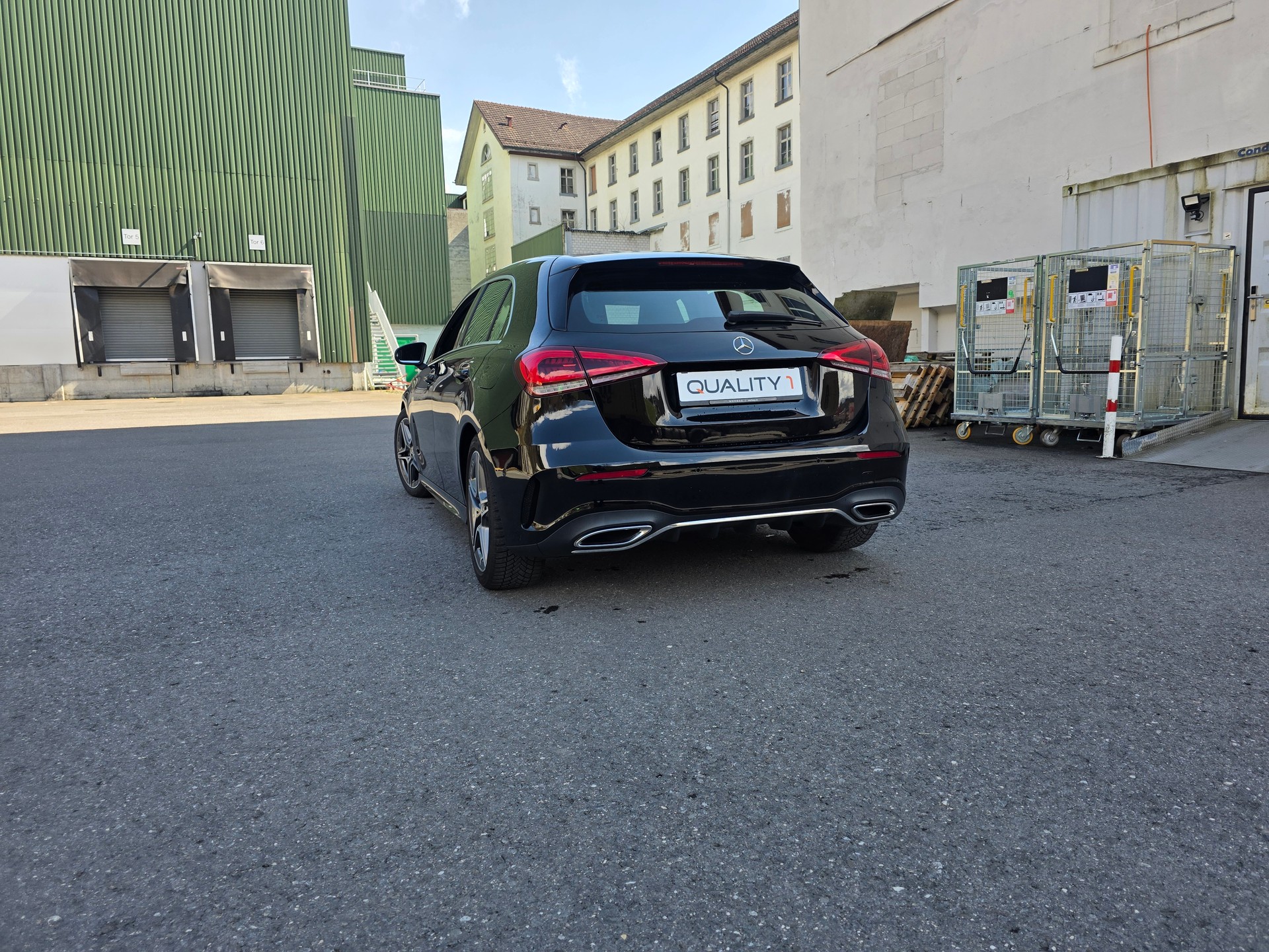 MERCEDES-BENZ A 200 AMG Line 7G-DCT-image-14