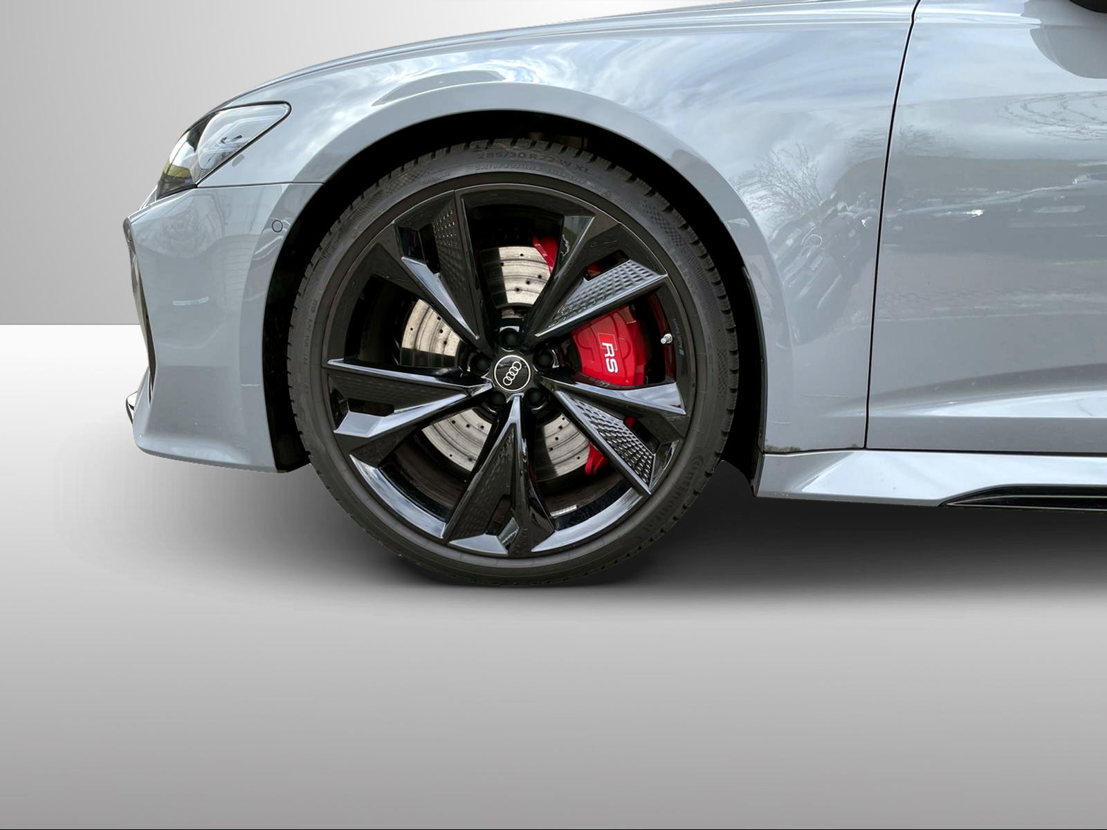 AUDI RS6 Avant 4.0 TFSI V8 quattro-image-3