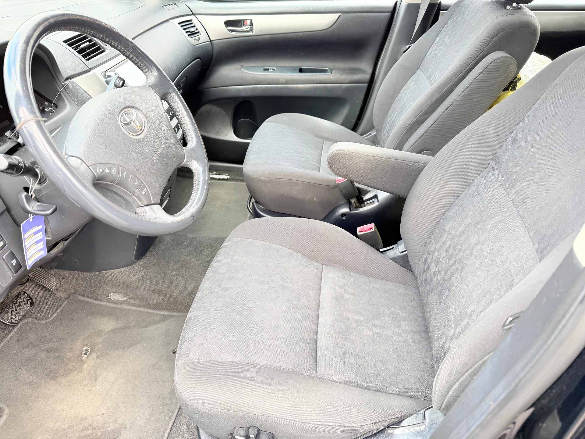 TOYOTA Avensis Verso 2.0 VVT-i Linea Sol-image-10