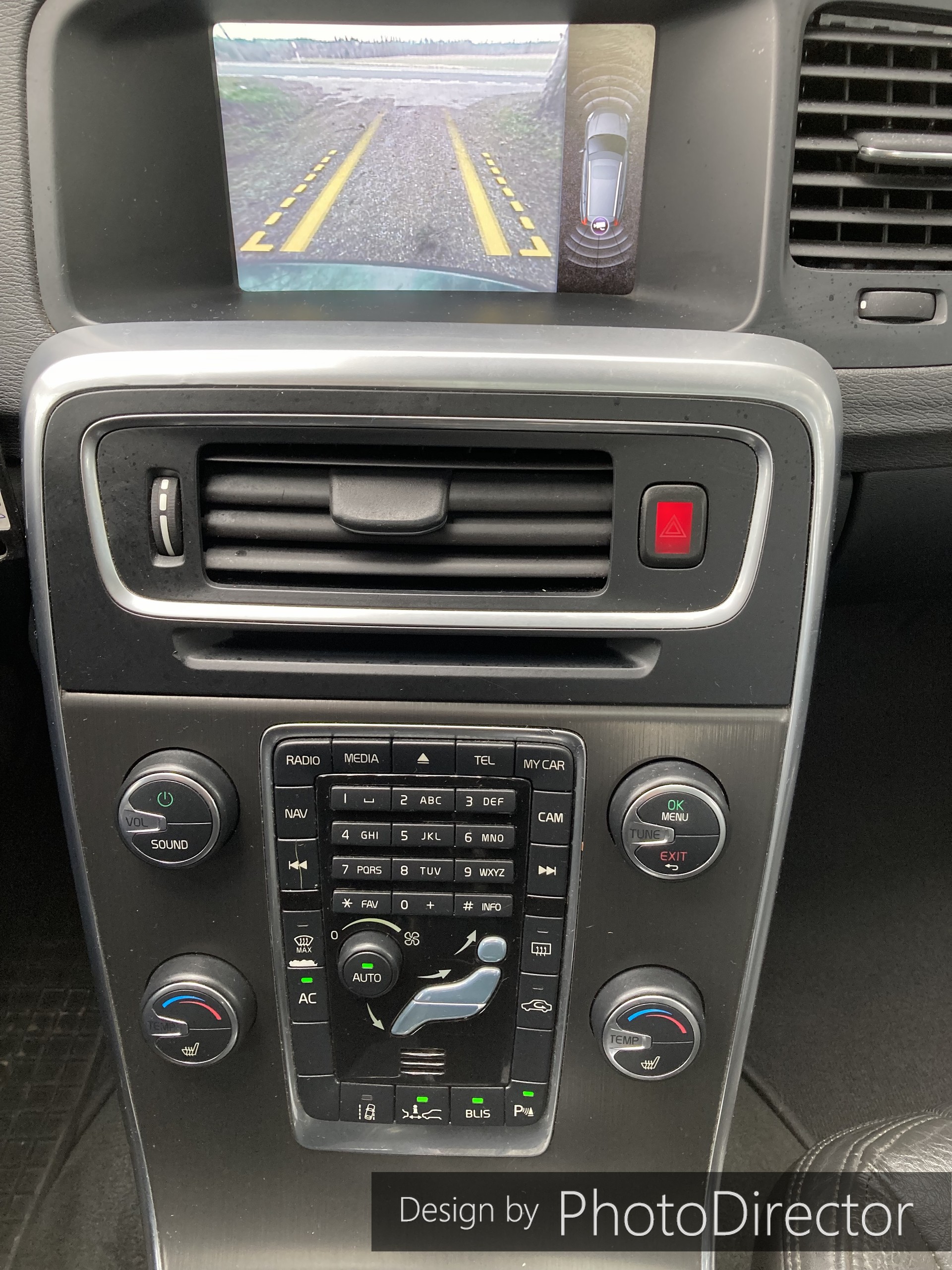 VOLVO V60 D5 AWD Summum Geartronic-image-7