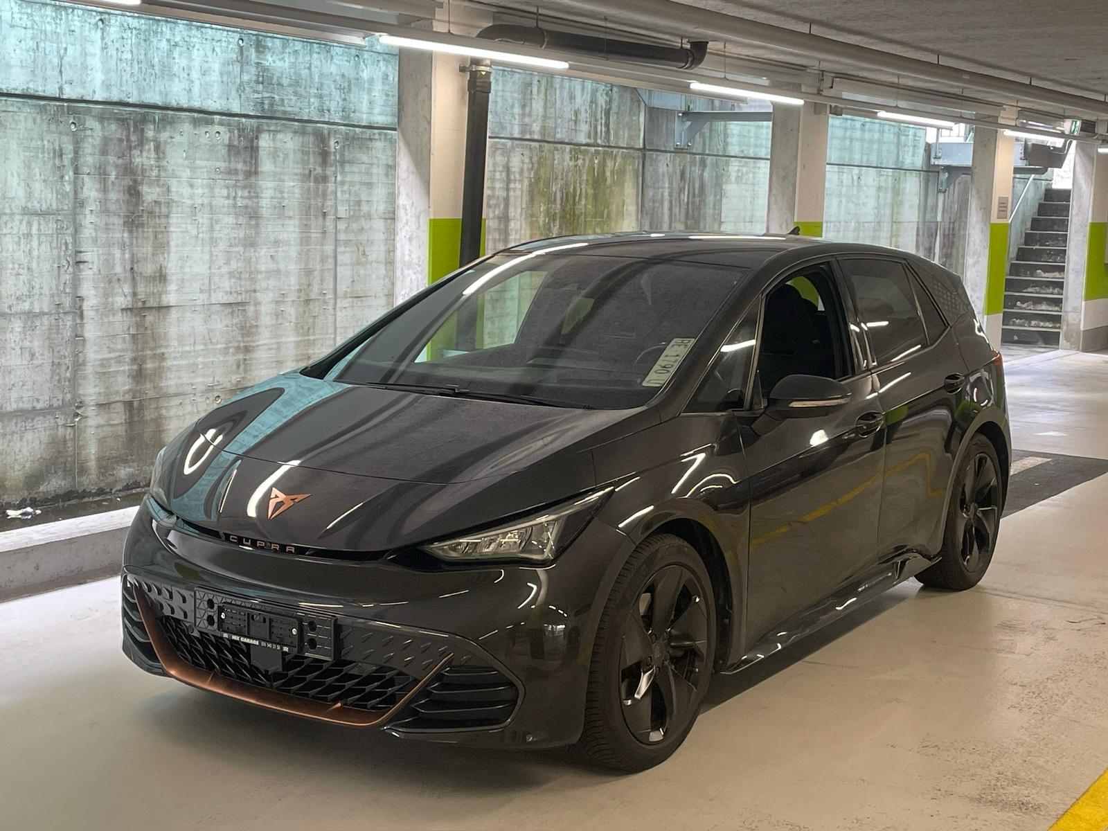 CUPRA Born 77 kWh e-Boost // MFK NEU