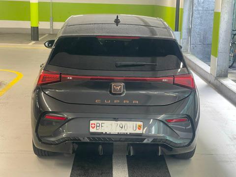 CUPRA Born 77 kWh e-Boost // MFK NEU-image-4