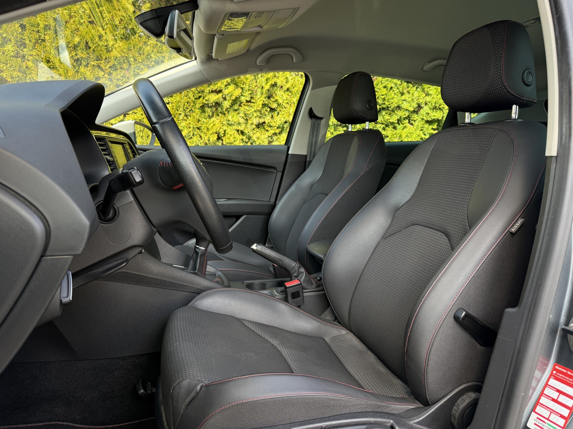 SEAT Leon 1.4 TSI FR-image-17