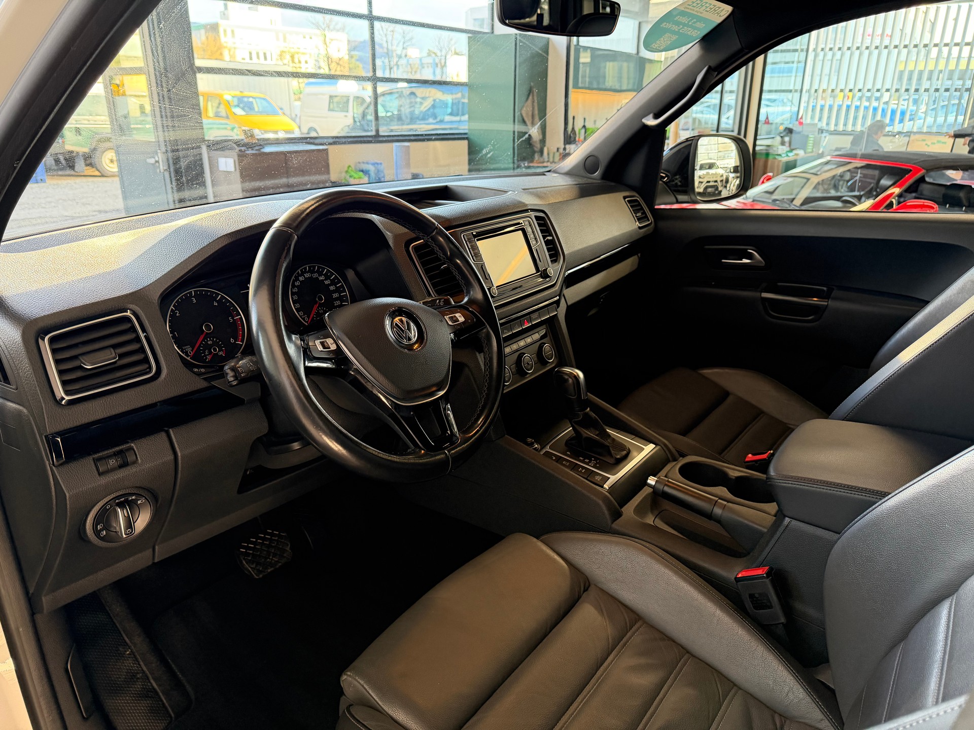 VW Amarok 3.0TDI Highline 258 PS V6 4X4 4Motion Automatic AHK 3300 KG ( CH )-image-13