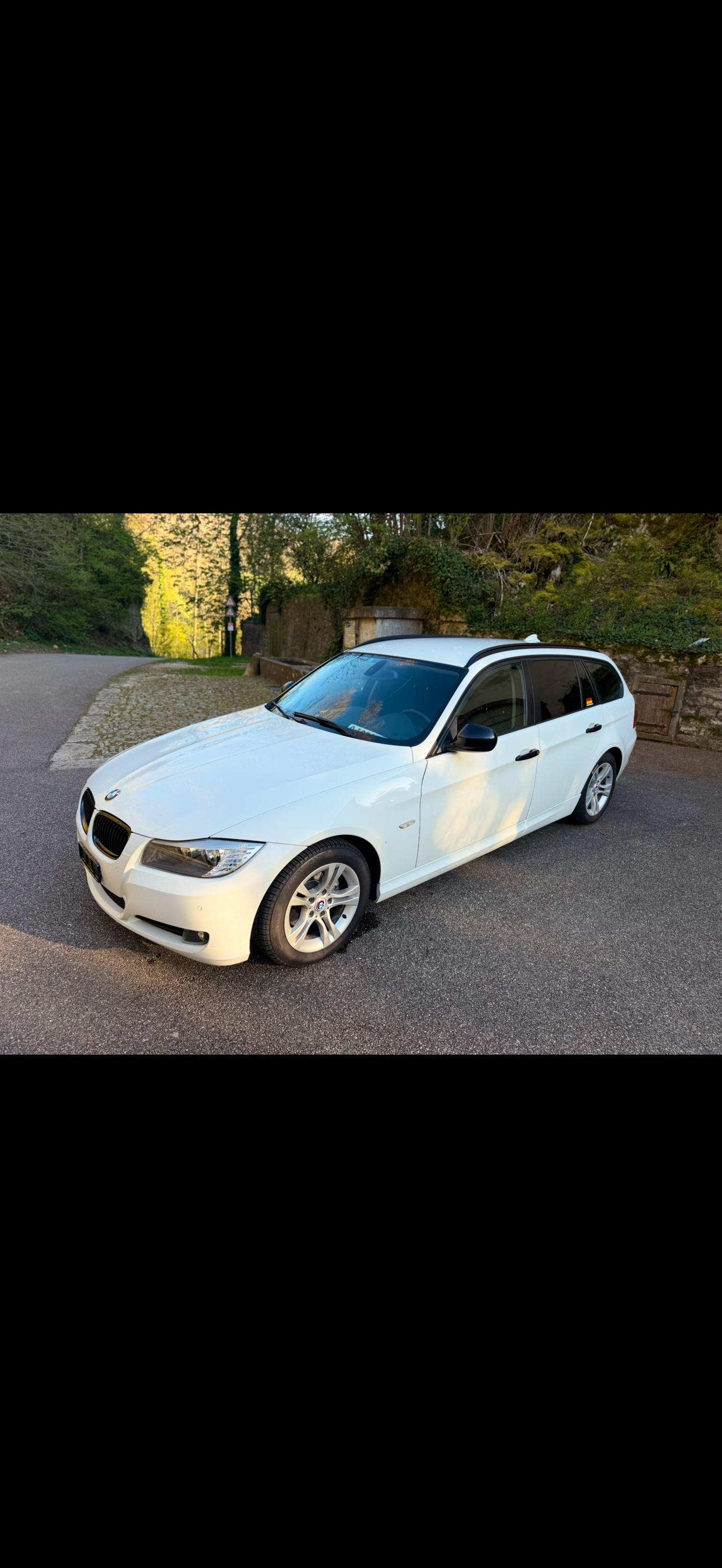BMW 318i Touring Steptronic-image-0