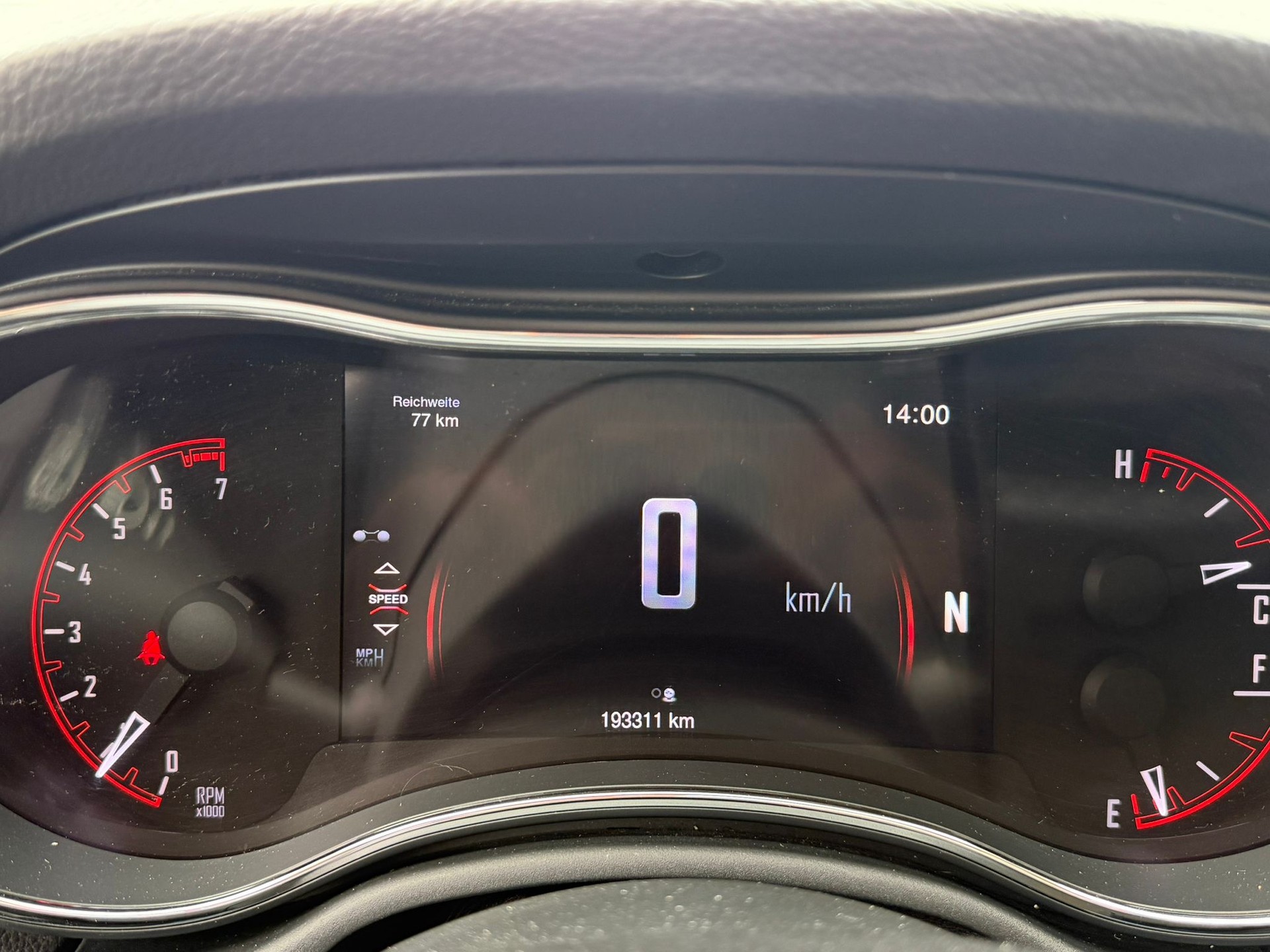 DODGE Limited 3.6 AWD-image-26