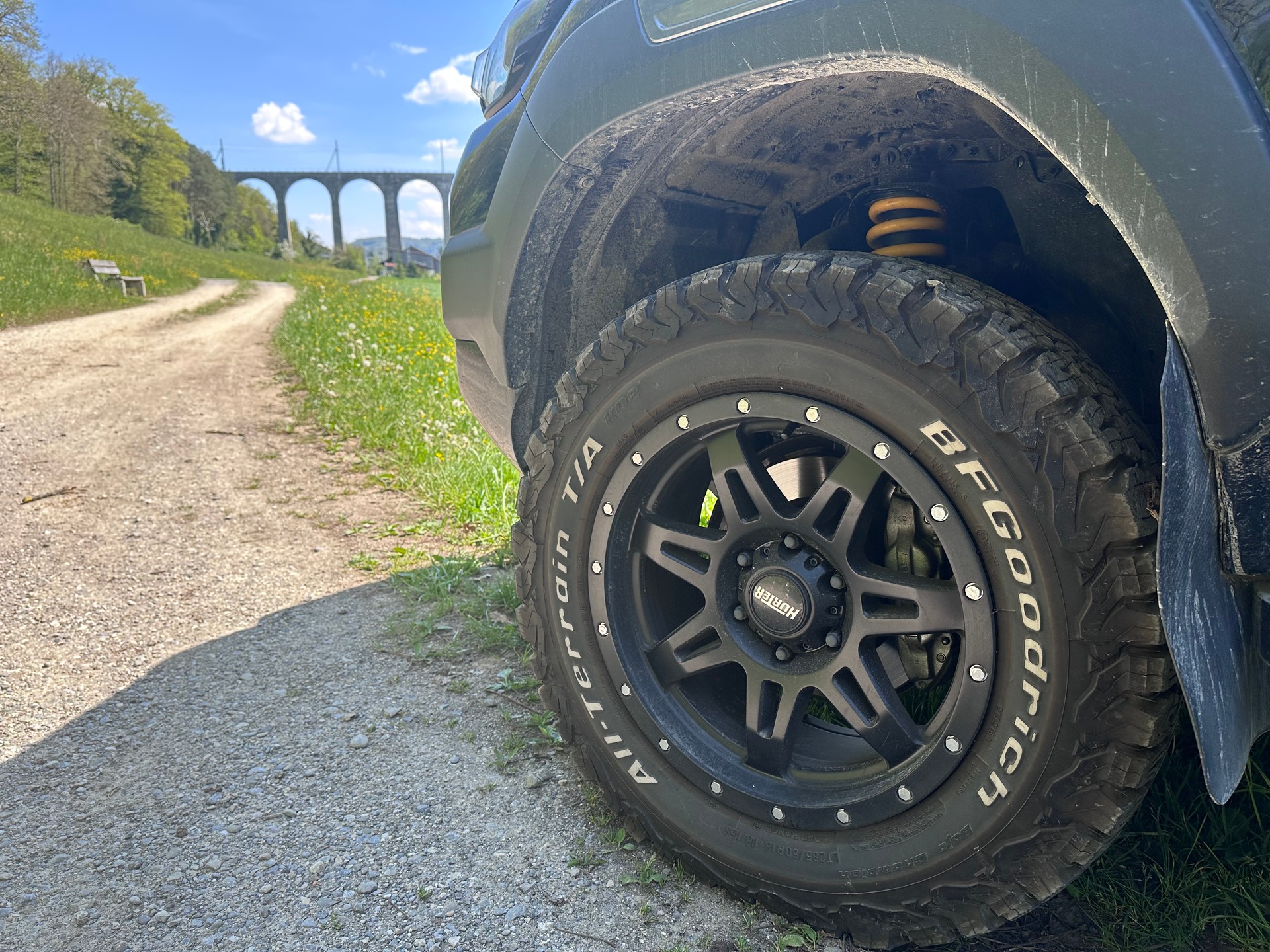 TOYOTA Hilux 2.8D-4D Invincible Double Cab 4x4 A-image-10